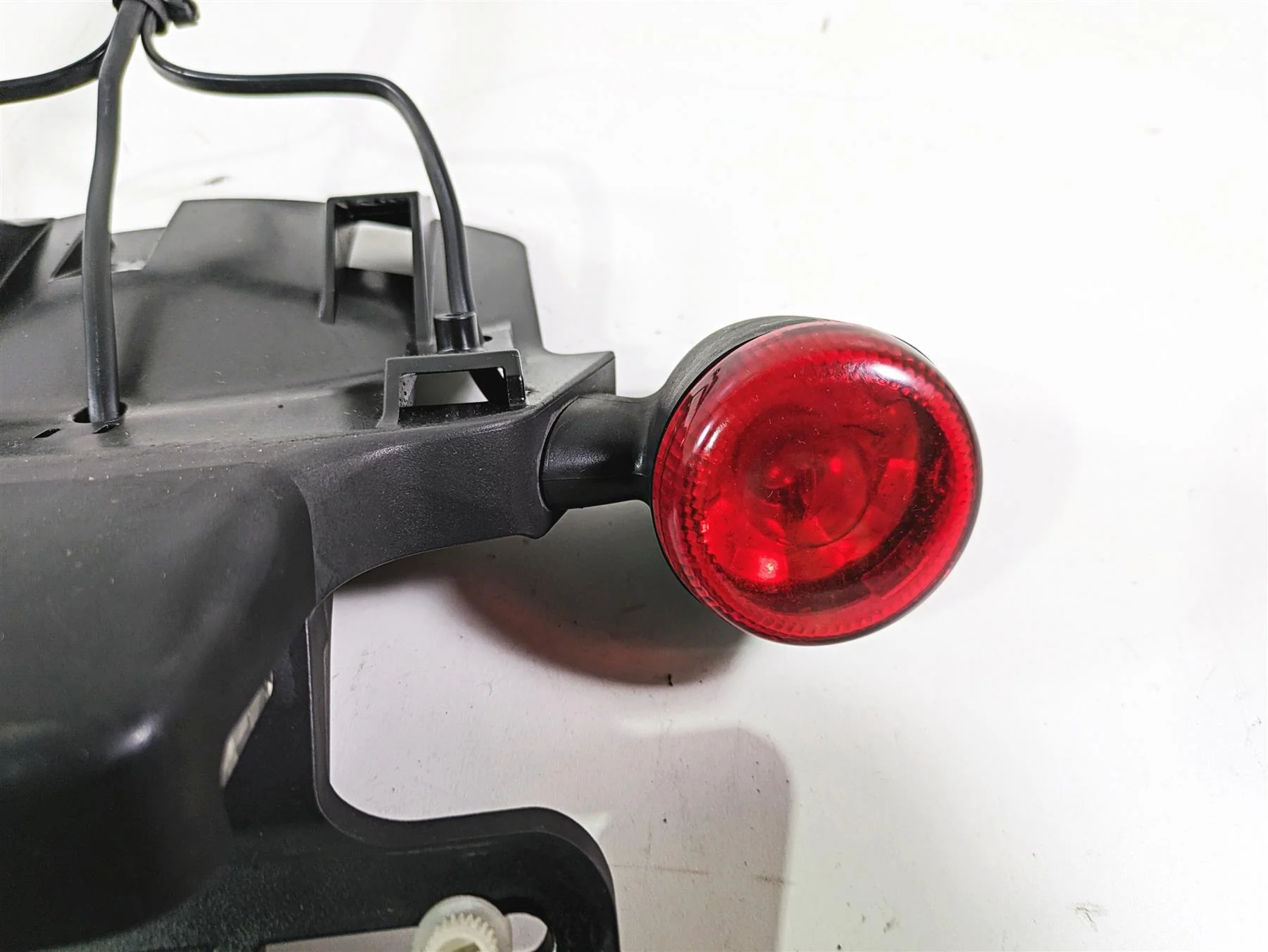 2013 Harley VRSCDX Night Rod Sp License Plate Holder & Blinkers 67900048 - Image 6