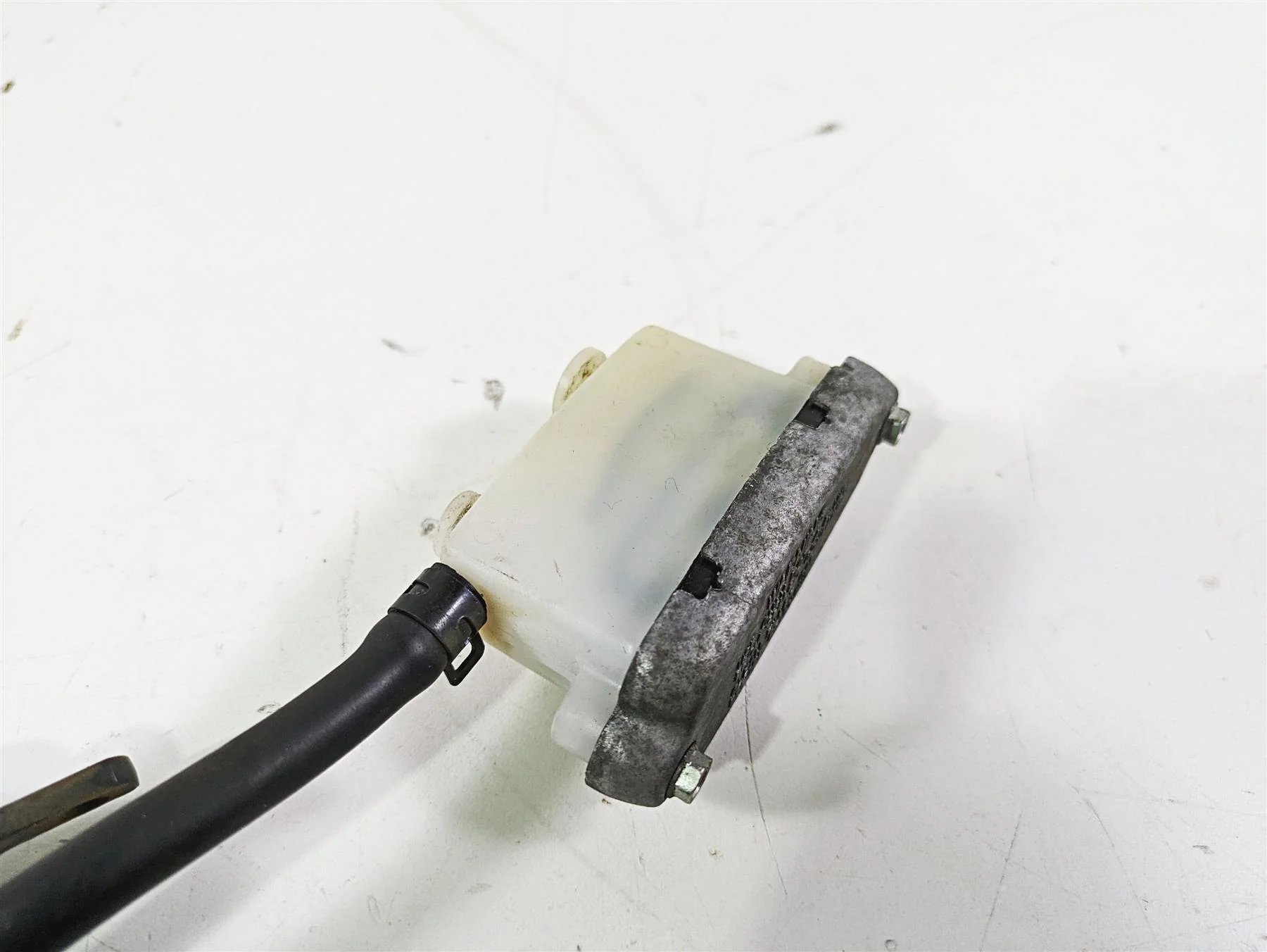 2013 Harley VRSCDX Night Rod Sp Rear Brake Master Cylinder 44740-06A - Image 10