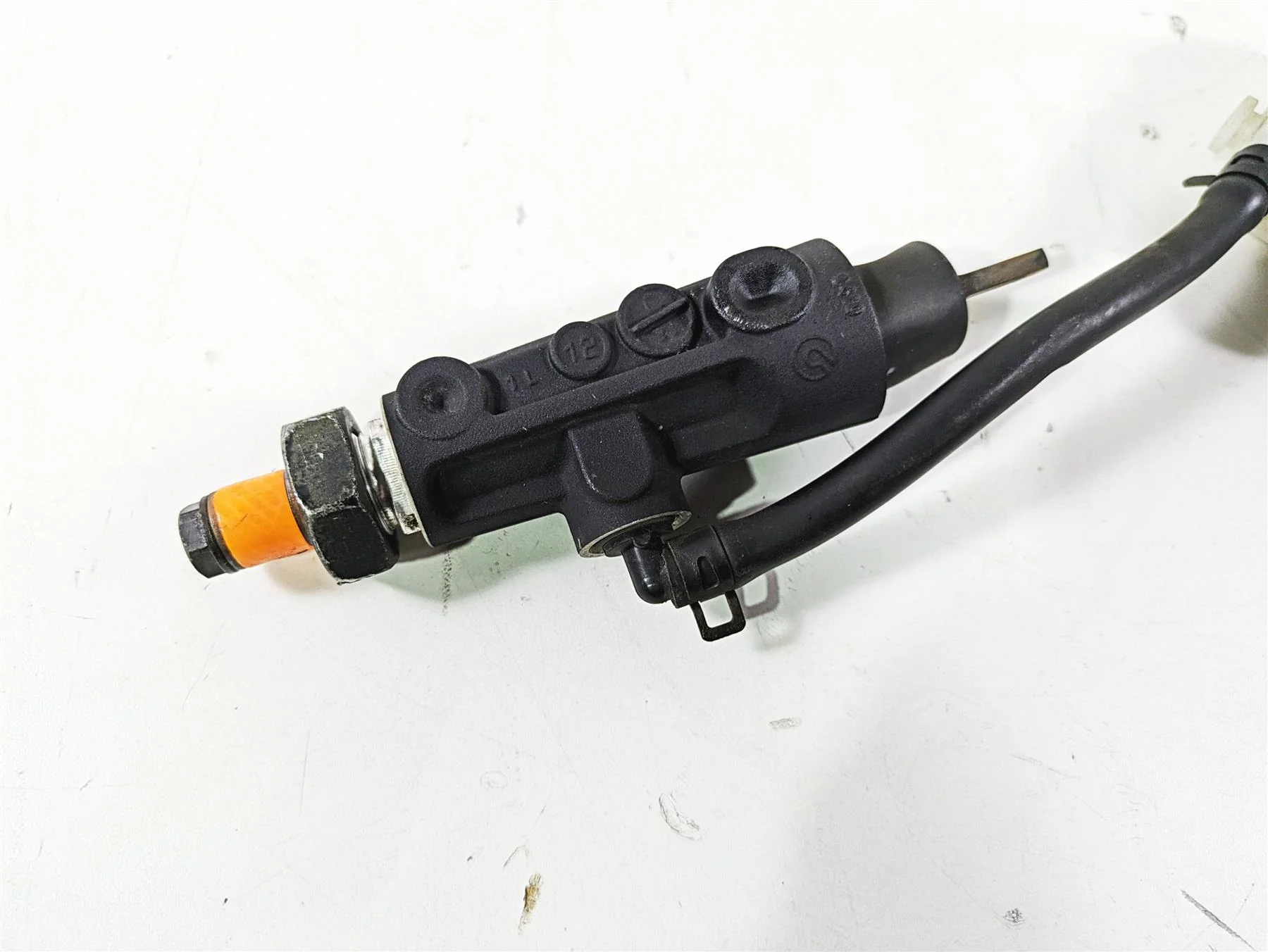 2013 Harley VRSCDX Night Rod Sp Rear Brake Master Cylinder 44740-06A - Image 8