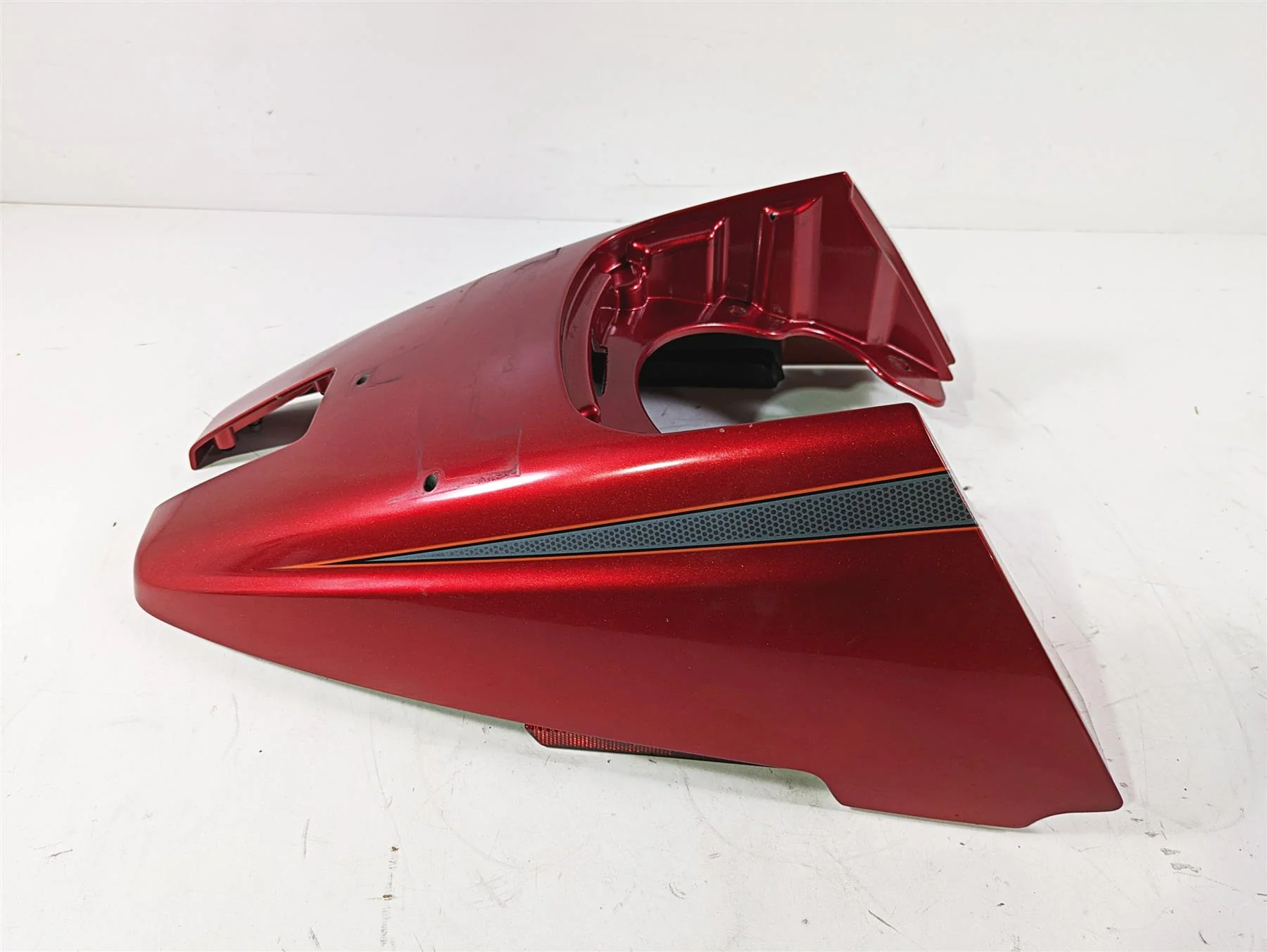 2013 Harley VRSCDX Night Rod Sp Rear Fender Red Sunglo 59500030 - Image 3
