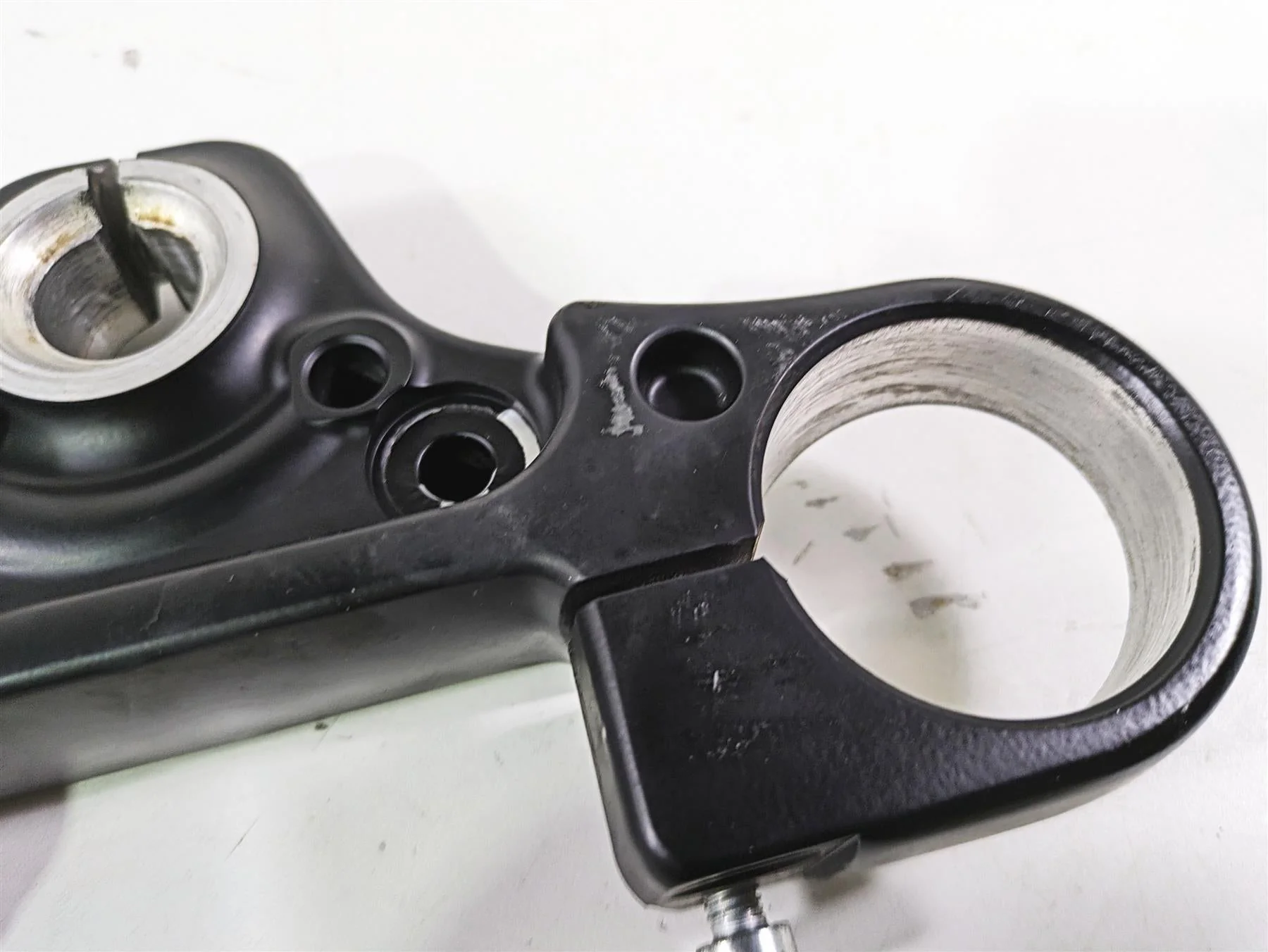 2013 Harley VRSCDX Night Rod Sp Upper Triple Tree Steering Clamp 45900017 - Image 10