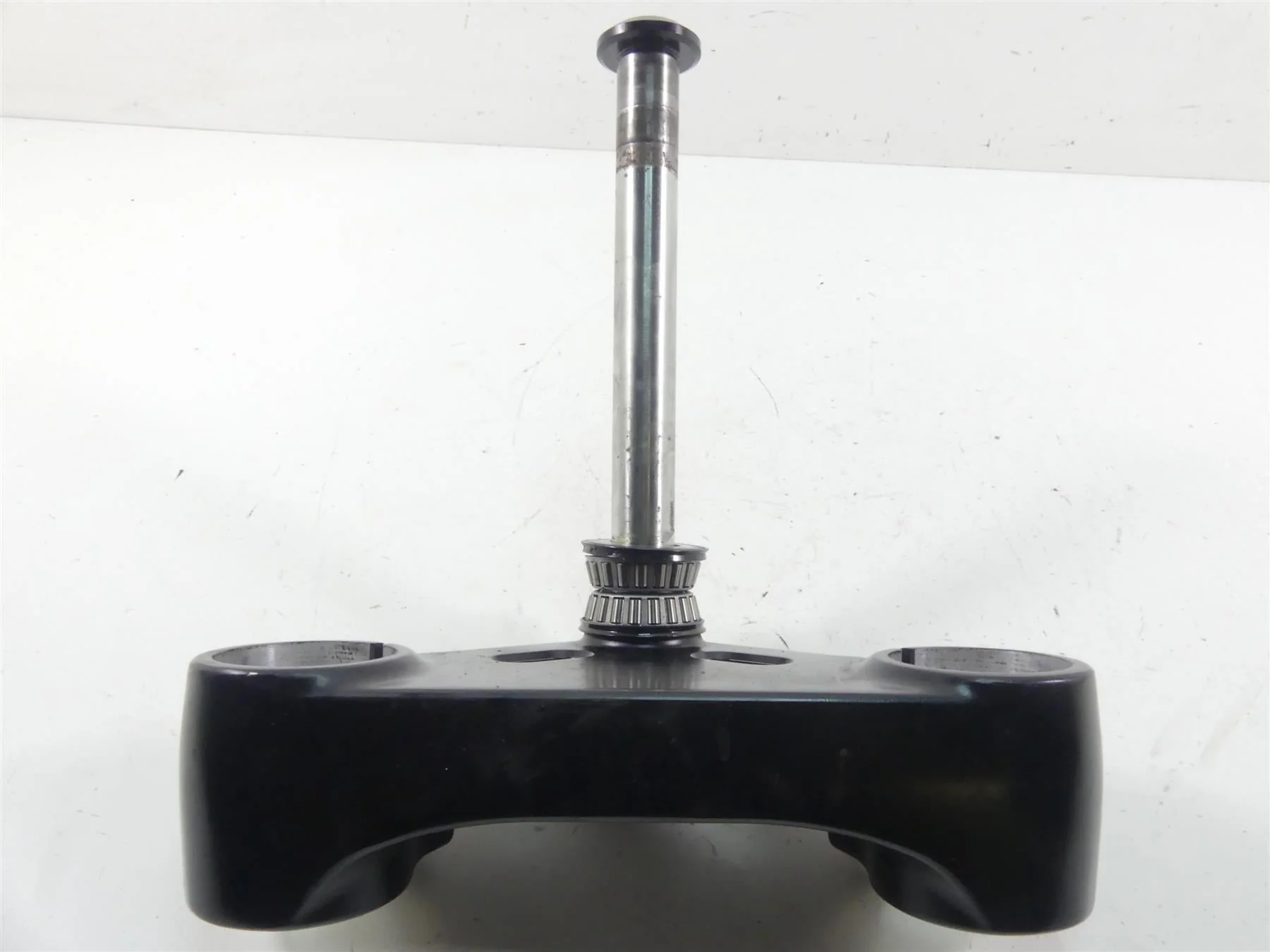2013 Harley VRSCDX Night Rod Special Lower Triple Tree Steering Clamp 45900019 - Image 7