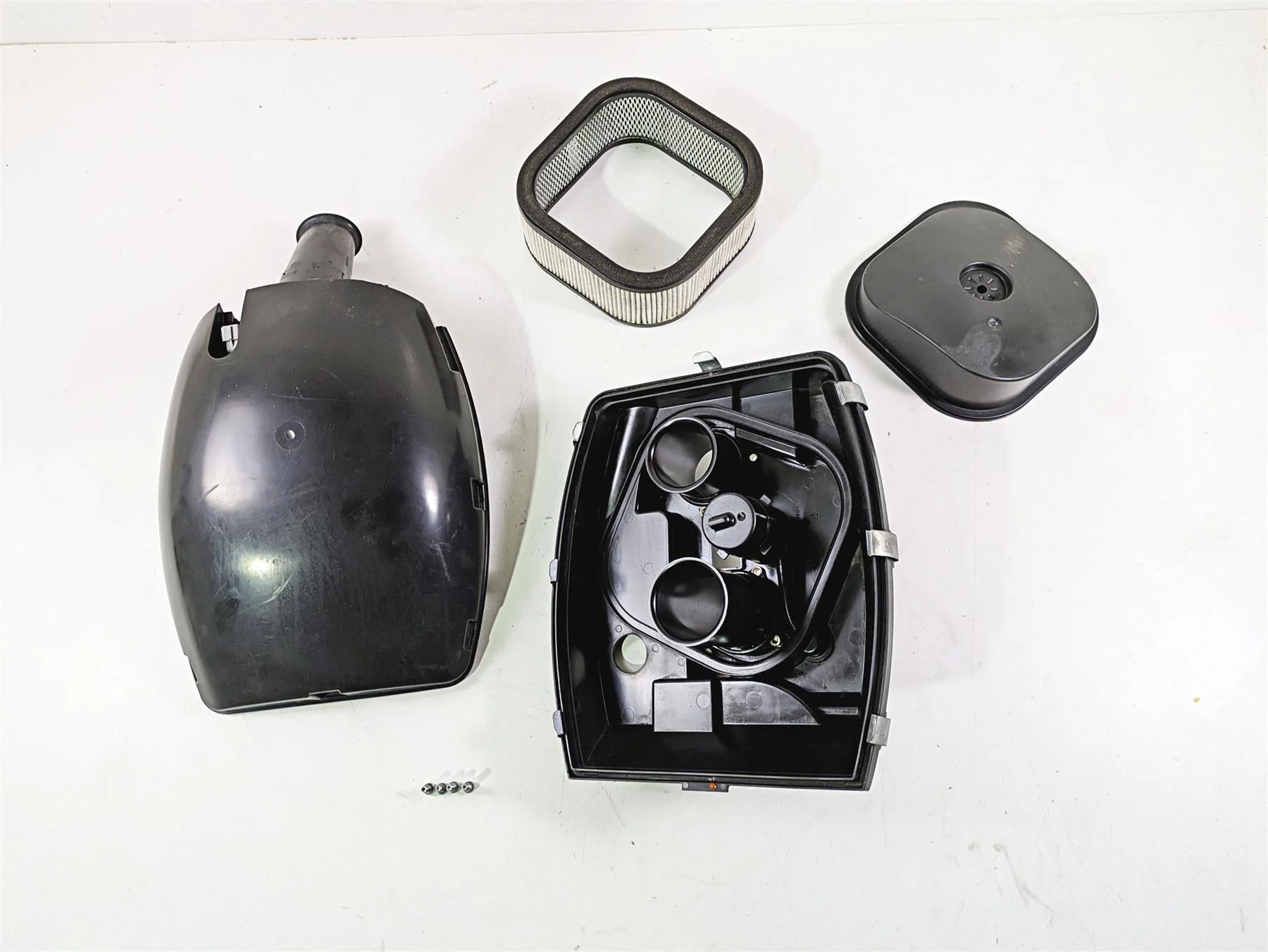 2013 Harley VRSCF Muscle Rod Air Cleaner Breather Filter Box - Read 29435-05A - Image 4