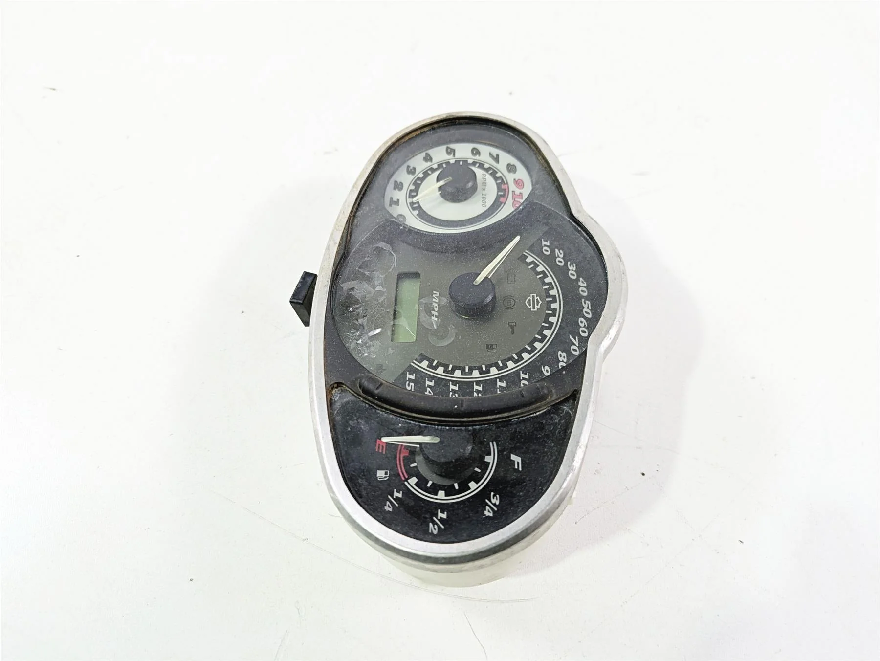 2013 Harley VRSCF Muscle Rod Gauges Speedometer Instrument 29k - Read 71962-09 - Image 7