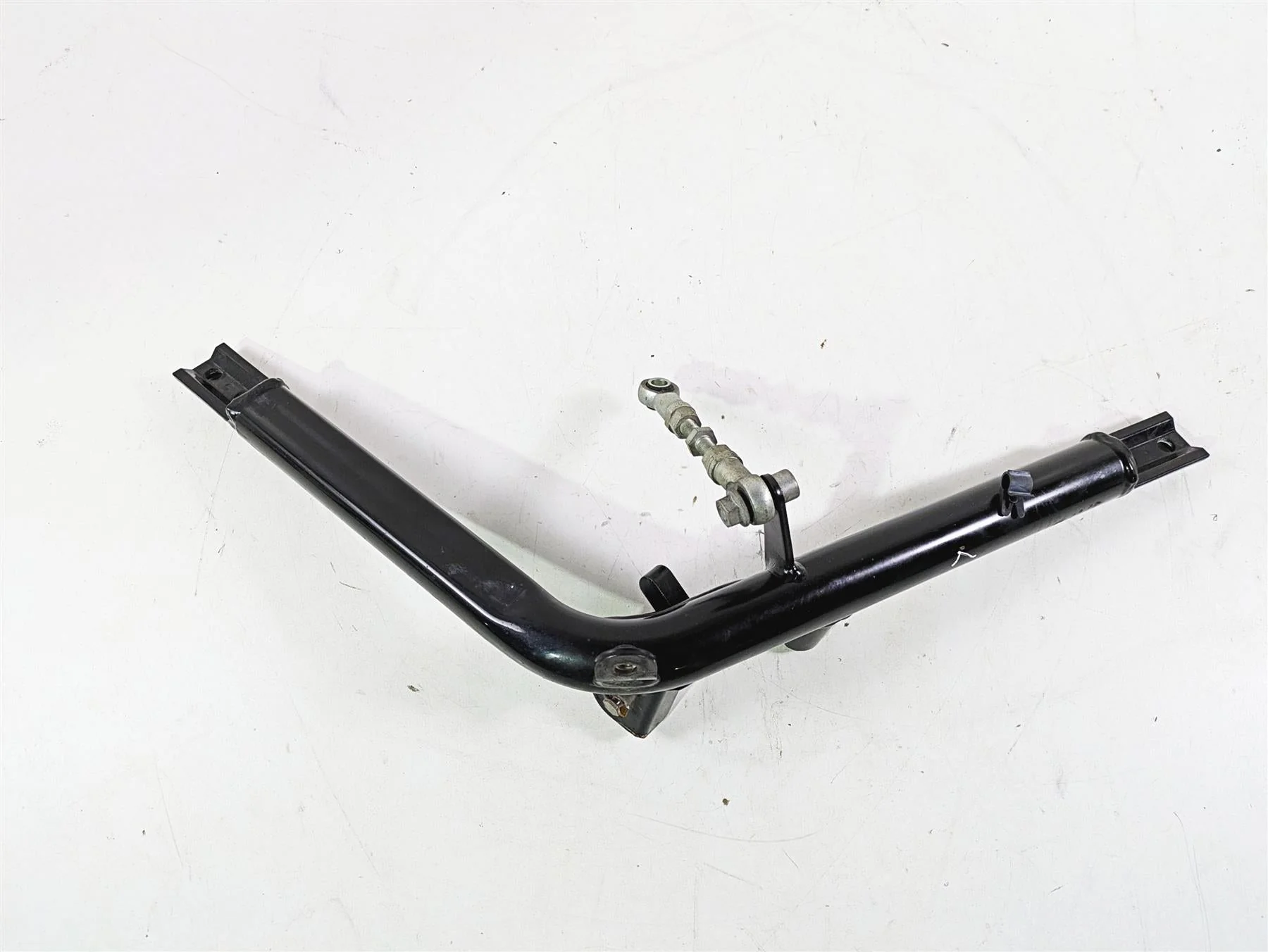 2013 Harley VRSCF Muscle Rod Left Front Frame Downtube - Read 47987-12BK - Image 5