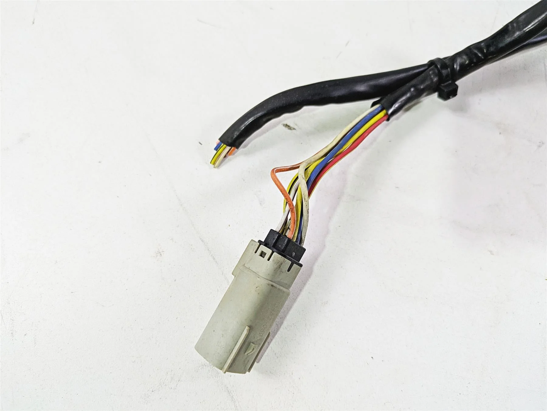 2013 Harley VRSCF Muscle Rod Left Hand Control Switch - Read 71682-06A - Image 6