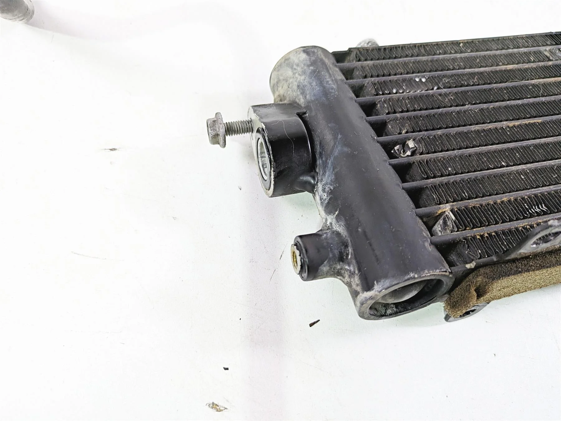 2013 Harley VRSCF Muscle Rod Oil Cooler & Lines Hoses 26723-04 - Image 7