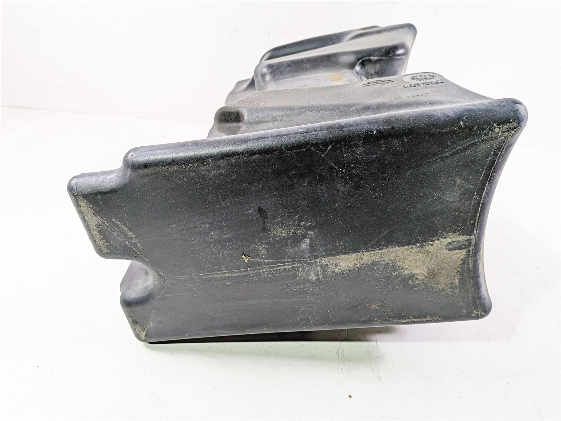 2013 Harley VRSCF Muscle Rod Plastic Fuel Gas Petrol Tank Reservoir 61328-07A - Image 12