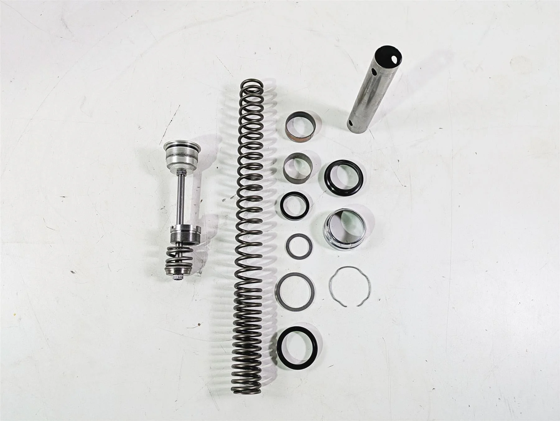 2013 Harley VRSCF Muscle Rod Right Front Fork Internals Set 46350-06 - Image 4