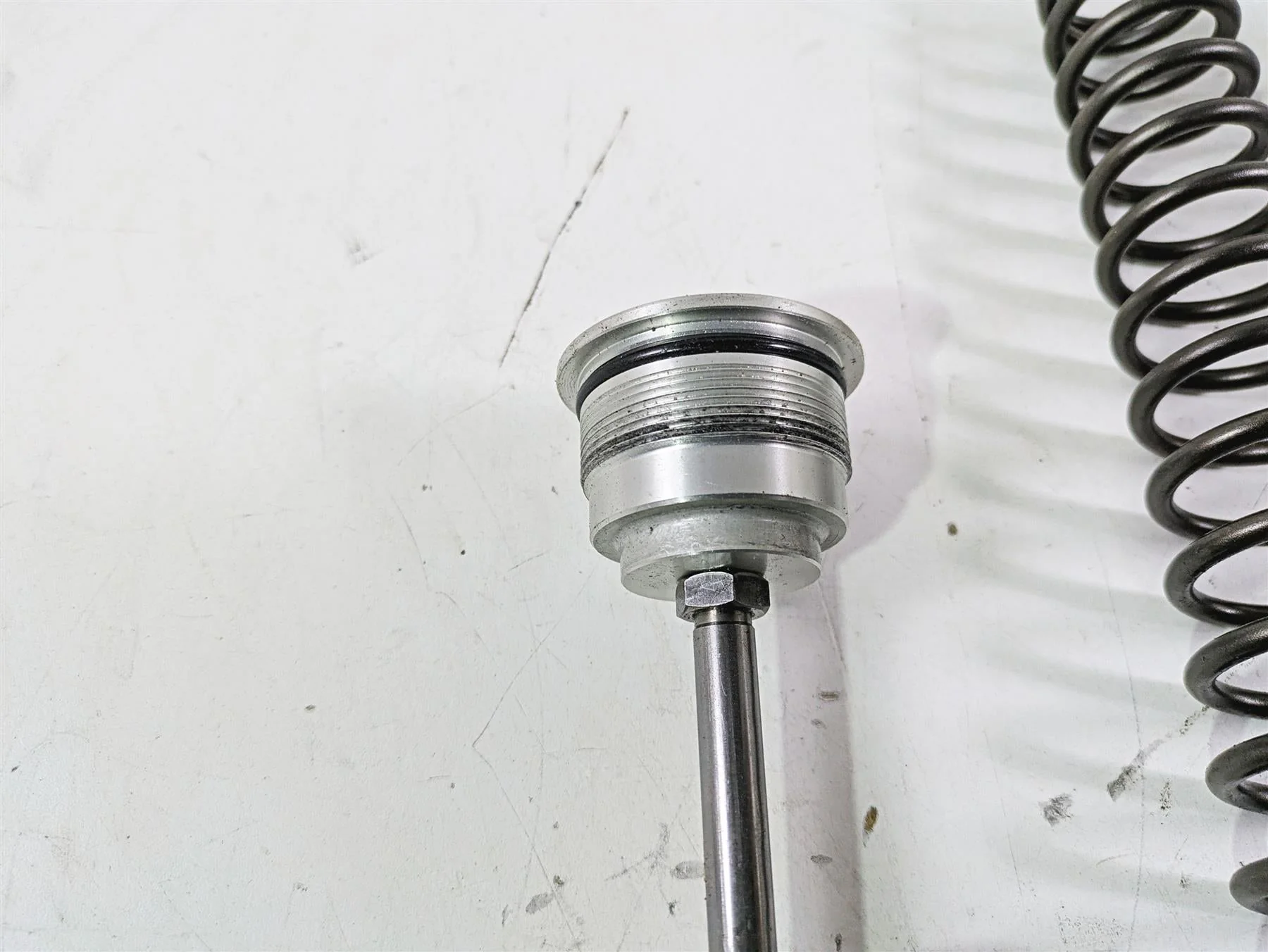 2013 Harley VRSCF Muscle Rod Right Front Fork Internals Set 46350-06 - Image 9