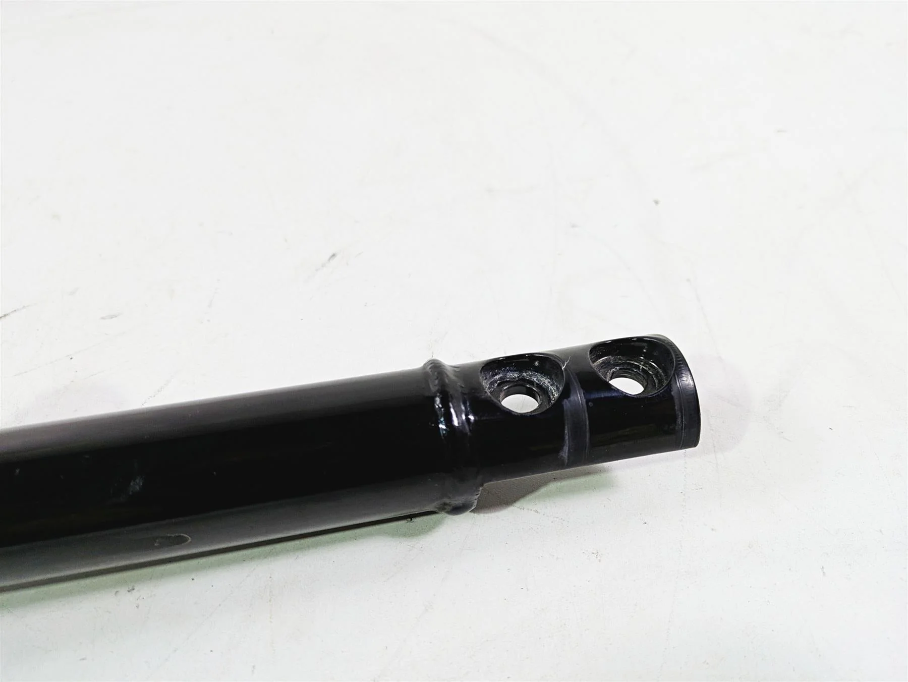 2013 Harley VRSCF Muscle Rod Right Front Frame Downtube - Read 47988-12BK - Image 10
