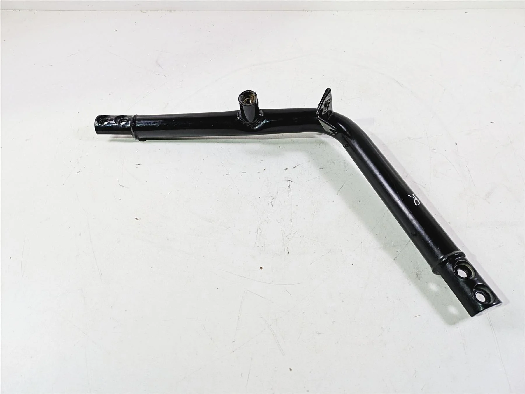 2013 Harley VRSCF Muscle Rod Right Front Frame Downtube - Read 47988-12BK - Image 3