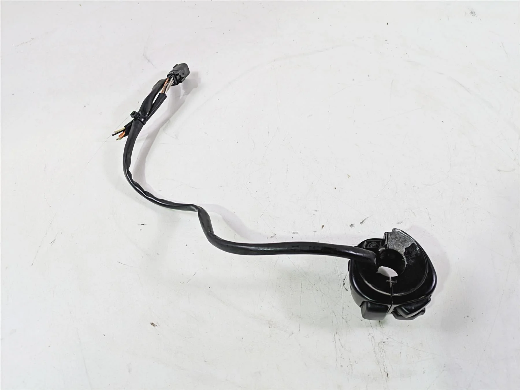 2013 Harley VRSCF Muscle Rod Right Hand Control Switch - Read 71684-06A
