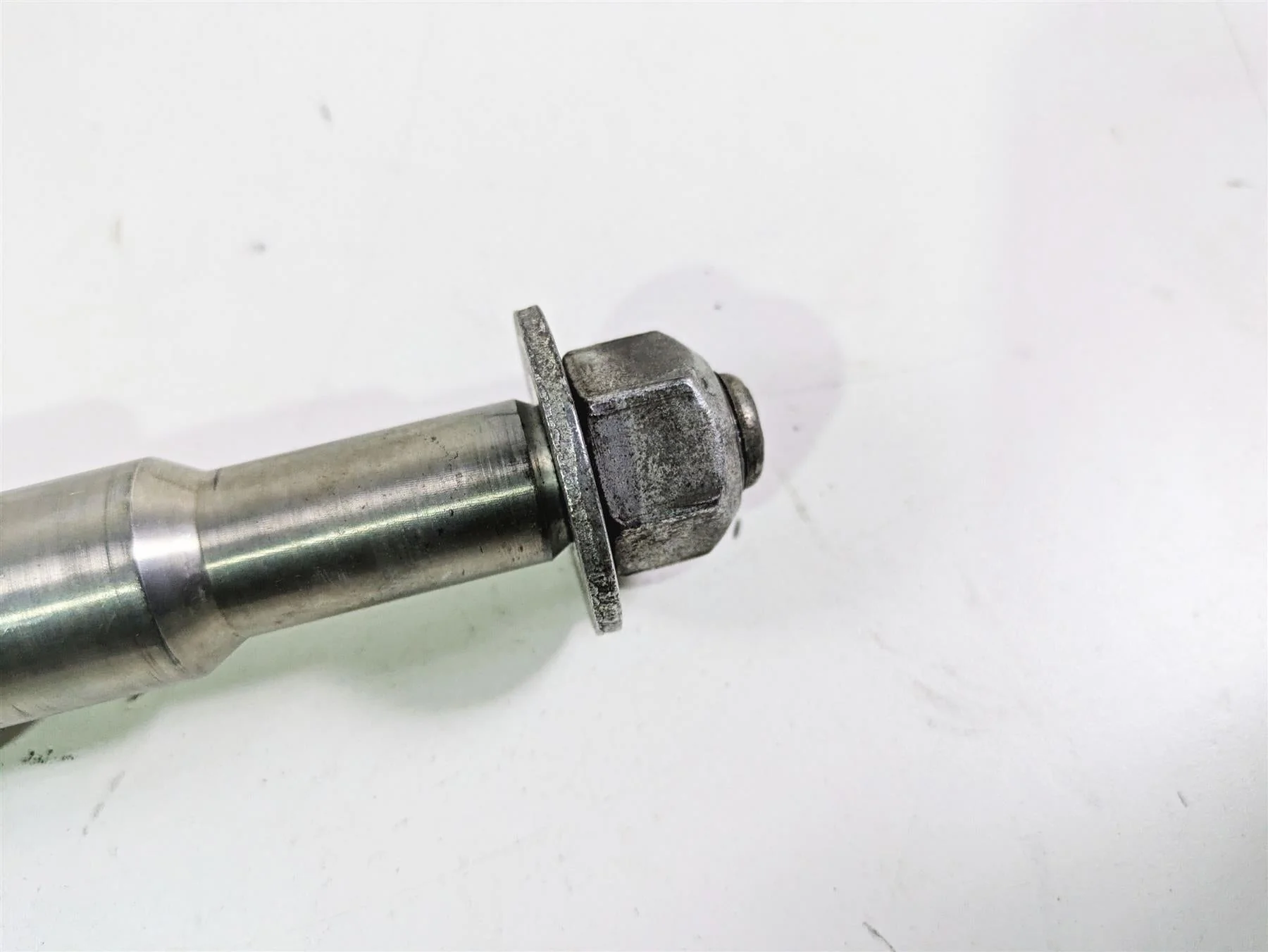 2013 Harley VRSCF Muscle Rod Straight Front Axle Wheel Spindle 41628-08 - Image 6