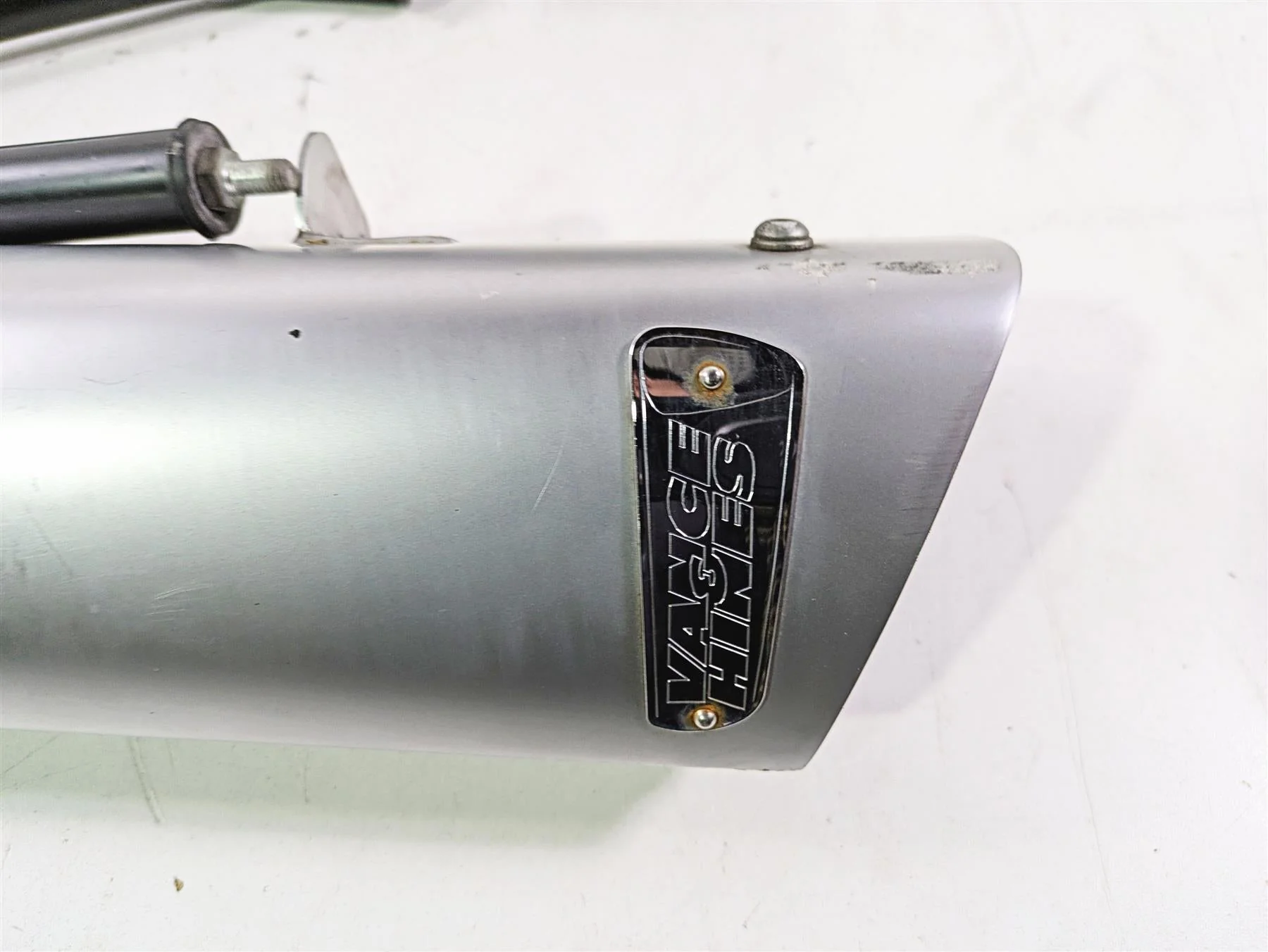 2013 Harley VRSCF Muscle Rod Vance Hines Slip On Muffler Exhaust Set 1801-0343