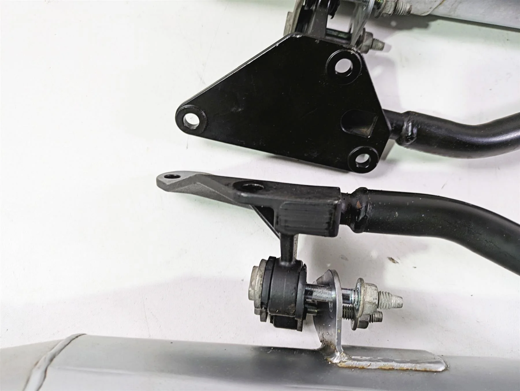 2013 Harley VRSCF Muscle Rod Vance Hines Slip On Muffler Exhaust Set 1801-0343 - Image 3