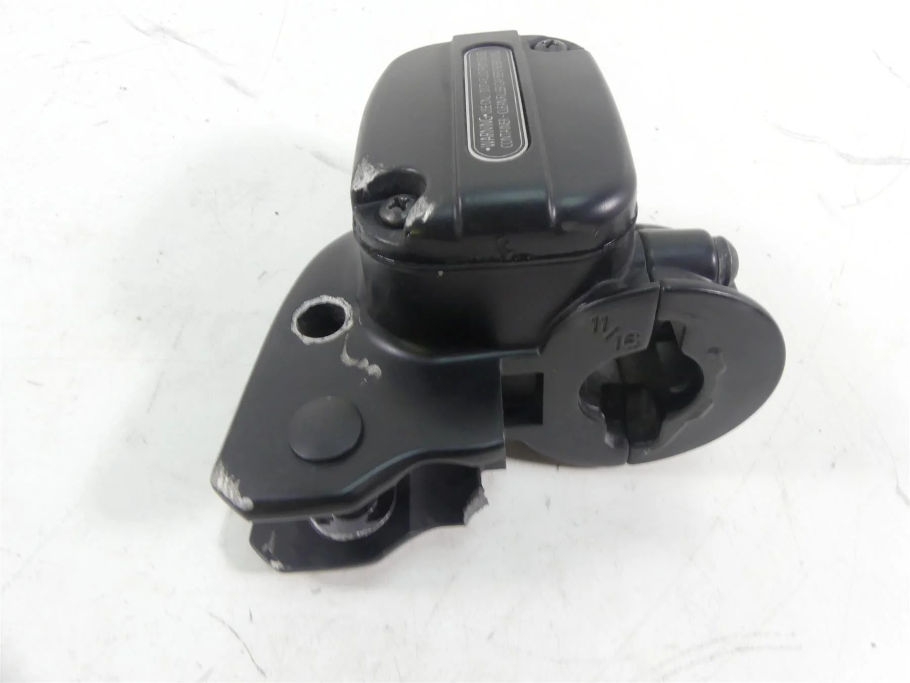 2013 Harley VRSCF Muscle V-Rod Clutch Master Cylinder 11/16" - Read 38744-09B - Image 4