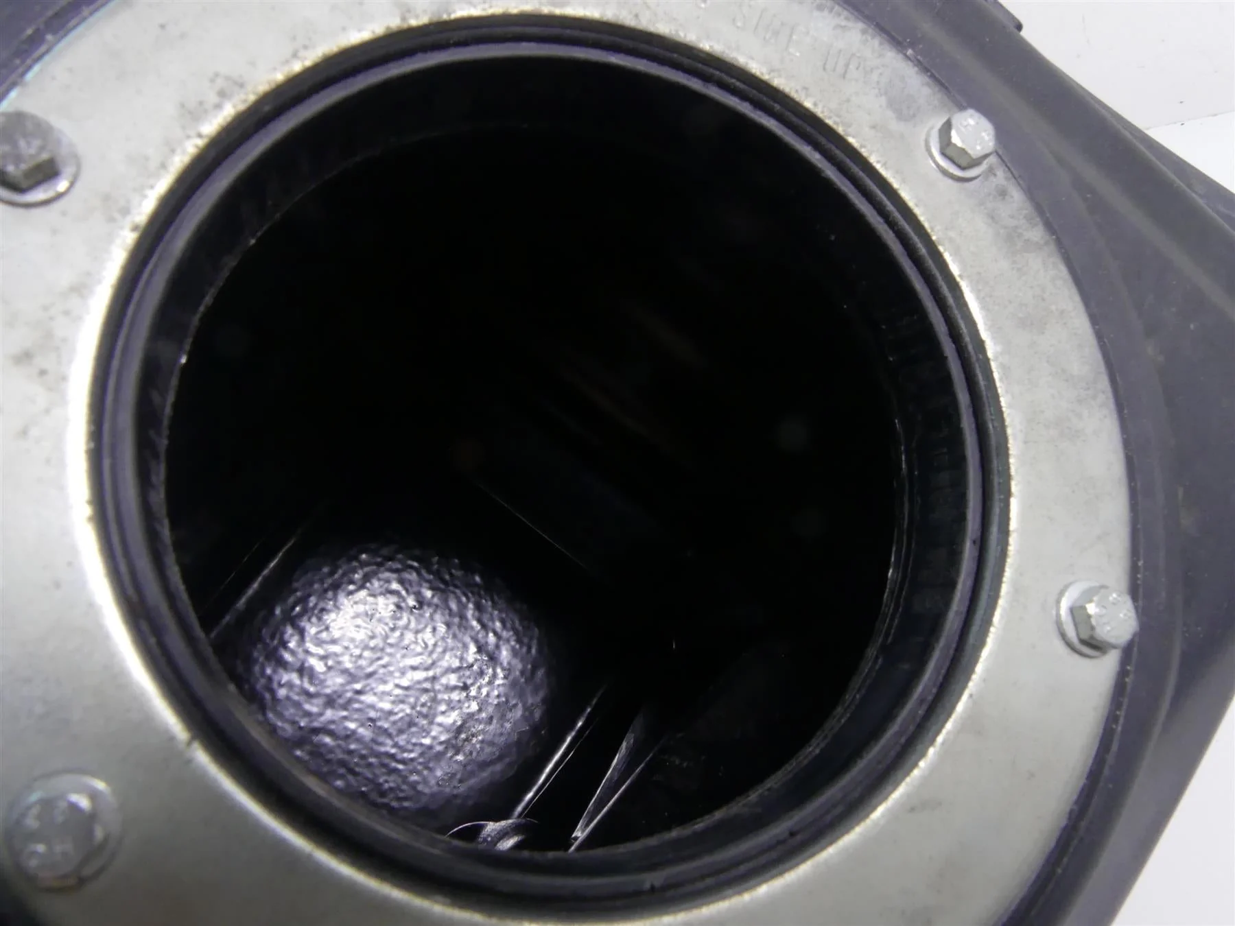 2013 Harley VRSCF Muscle V-Rod Plastic Fuel Gas Petrol Tank Reservoir 61328-07A - Image 8