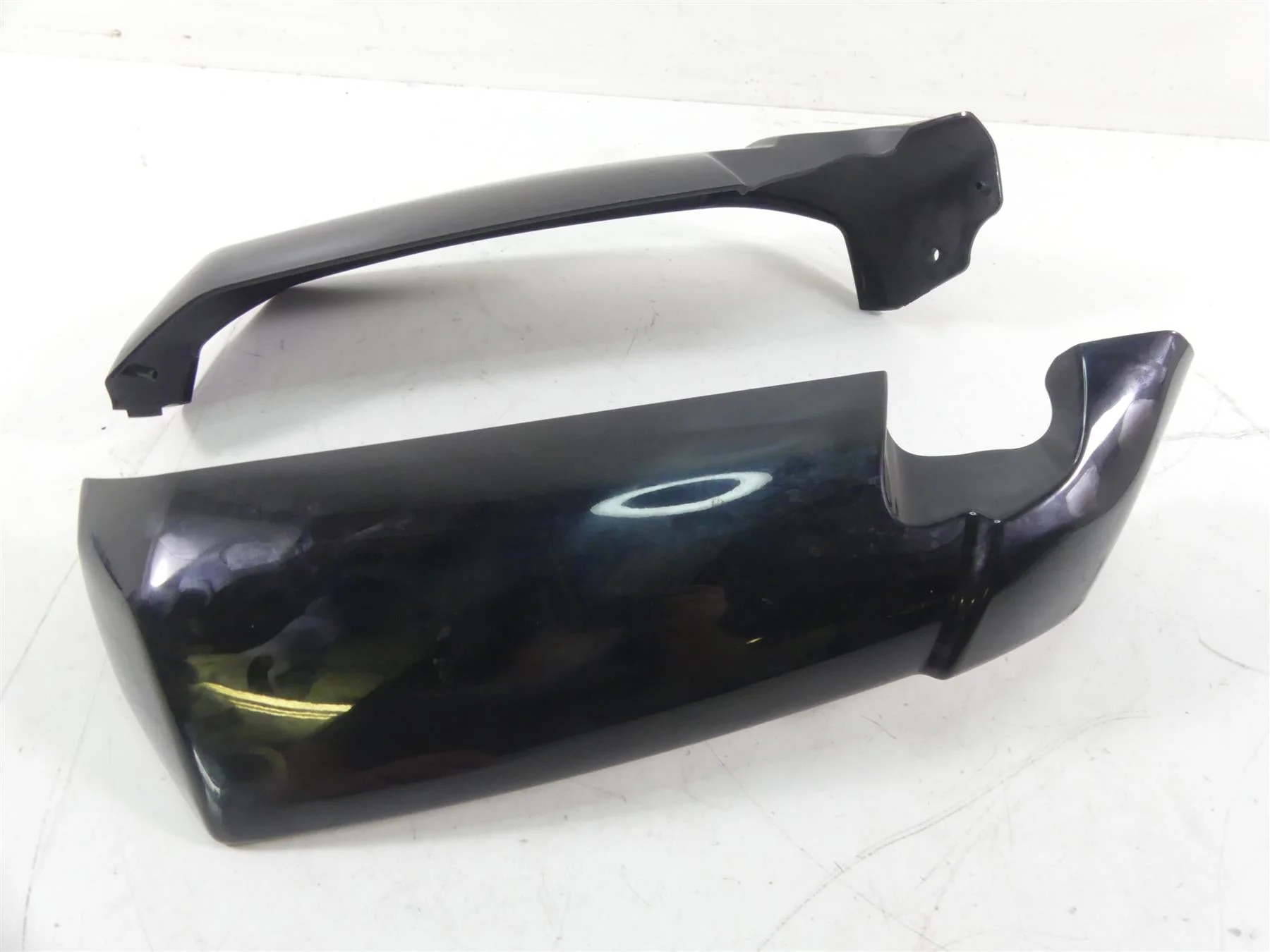 2013 Harley VRSCF Muscle V-Rod Radiator Cooler Side Cover Fairing Set 26836-09 - Image 2