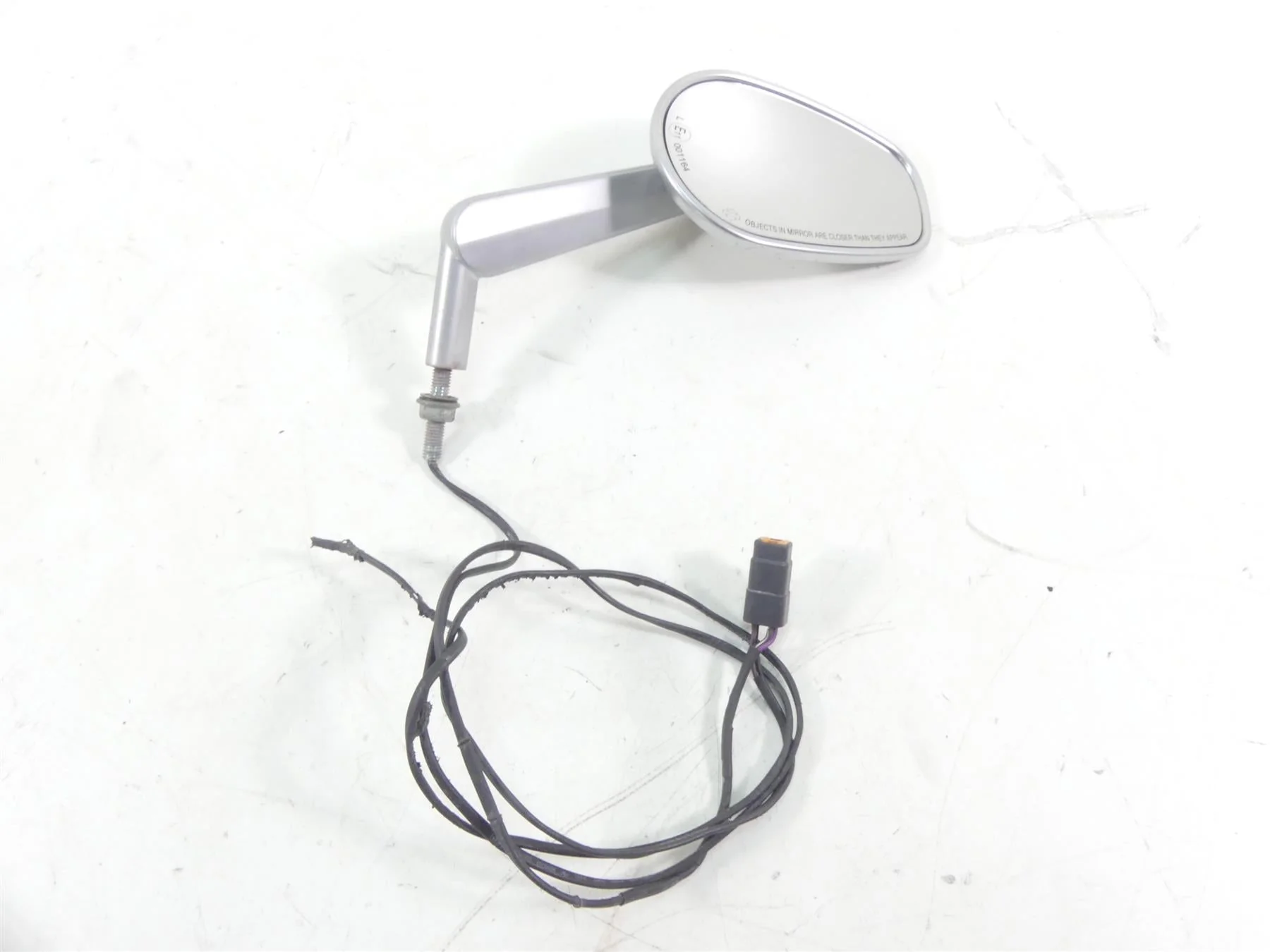 2013 Harley VRSCF Muscle V-Rod Right Rear View Mirror + Blinker �69395-09A