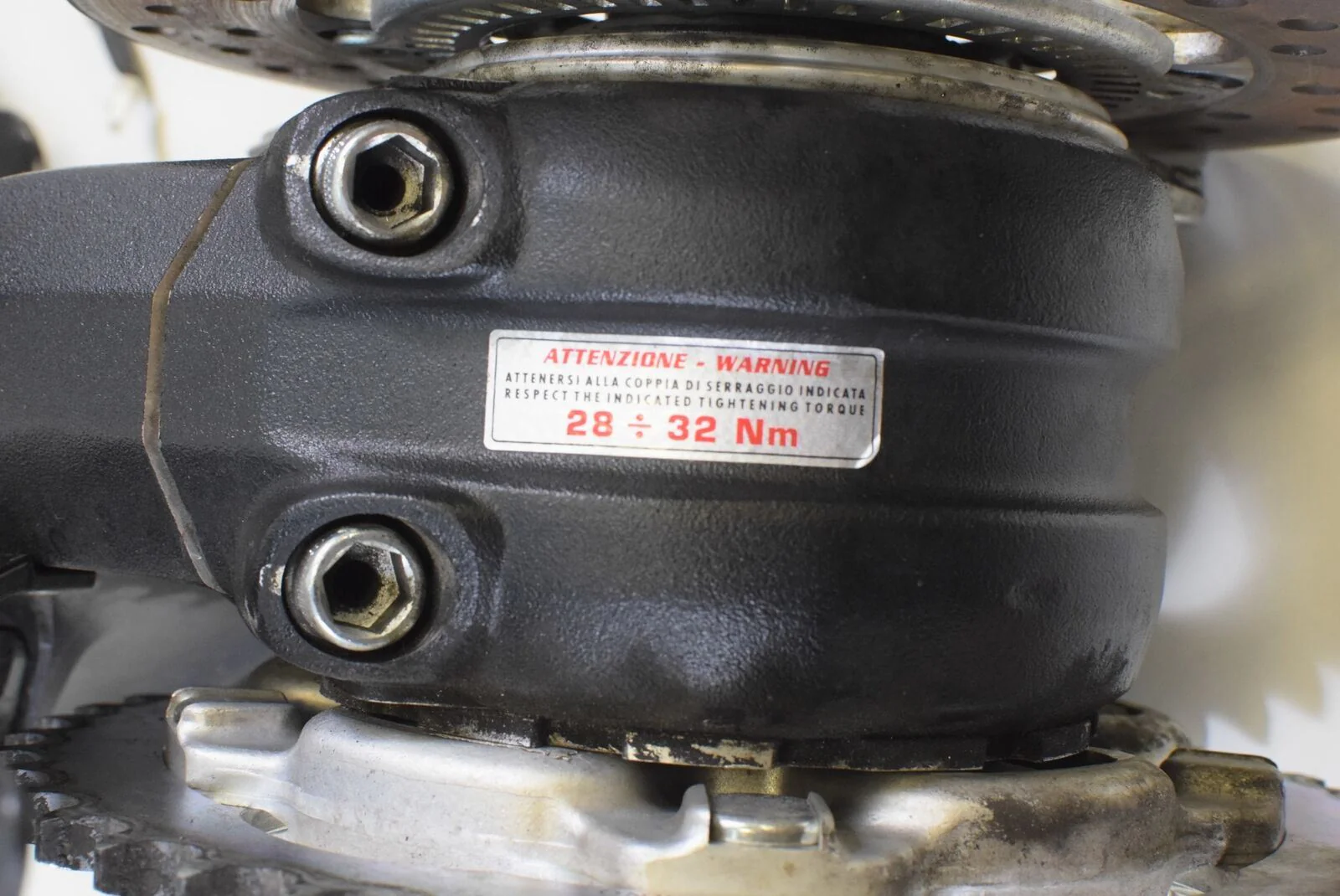 2013 Mv Agusta 675 F3 ERA Rear Swingarm Sing Arm With Axle 8B00B5783 - Image 10