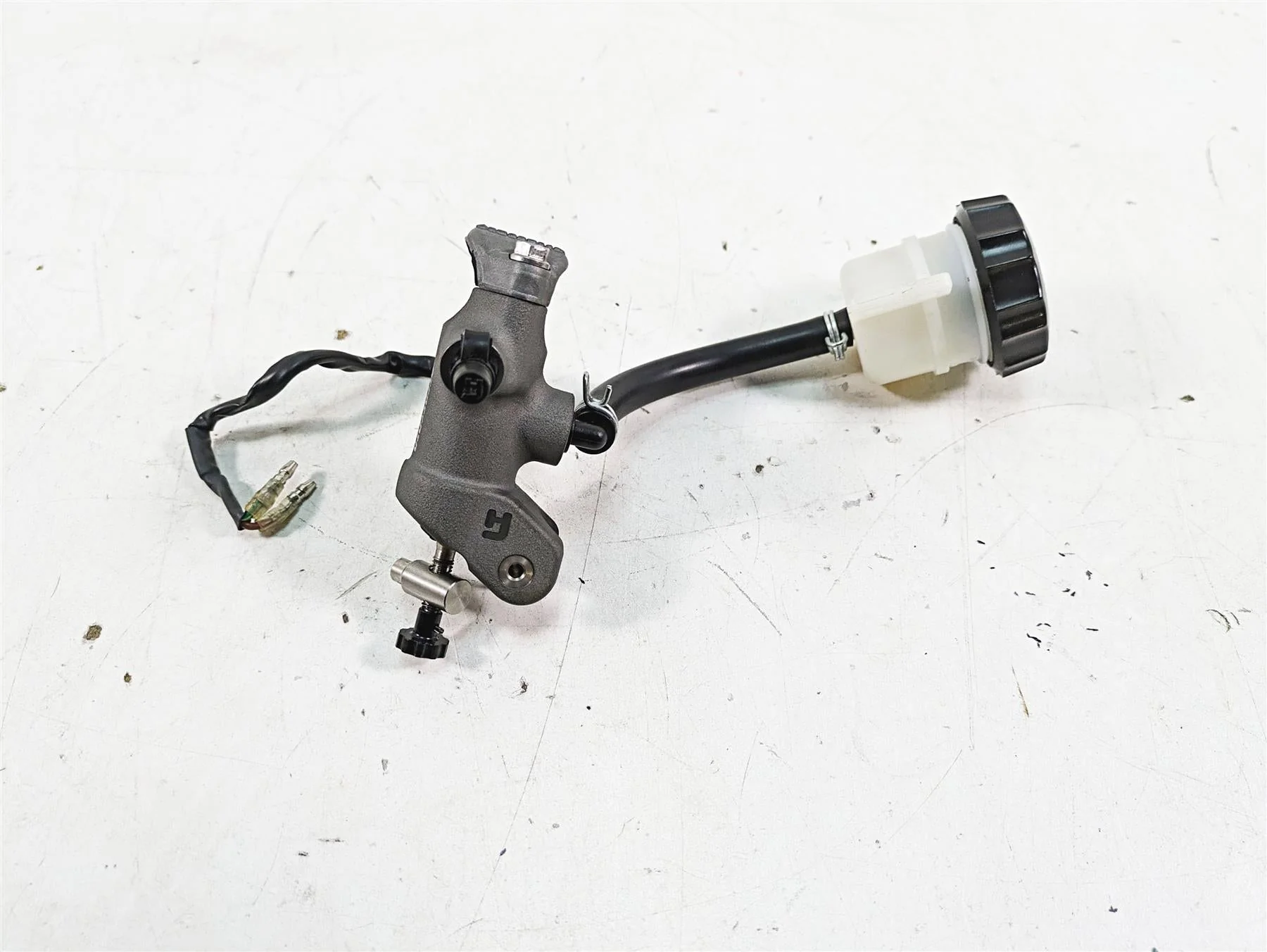2013 MV Agusta F3 675 ERA Accossato Radial Brake Master Cylinder 19x18 CY023 - Image 3