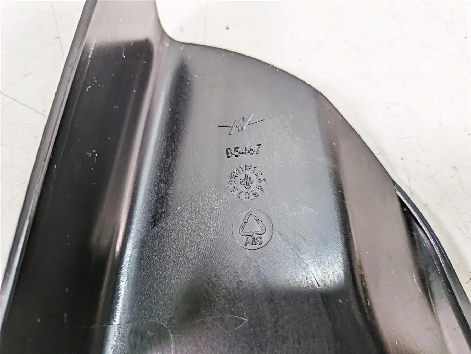 2013 MV Agusta F3 675 ERA Air Inlet Duct Cover Fairing Set 8000B5467 8000B5466 - Image 10