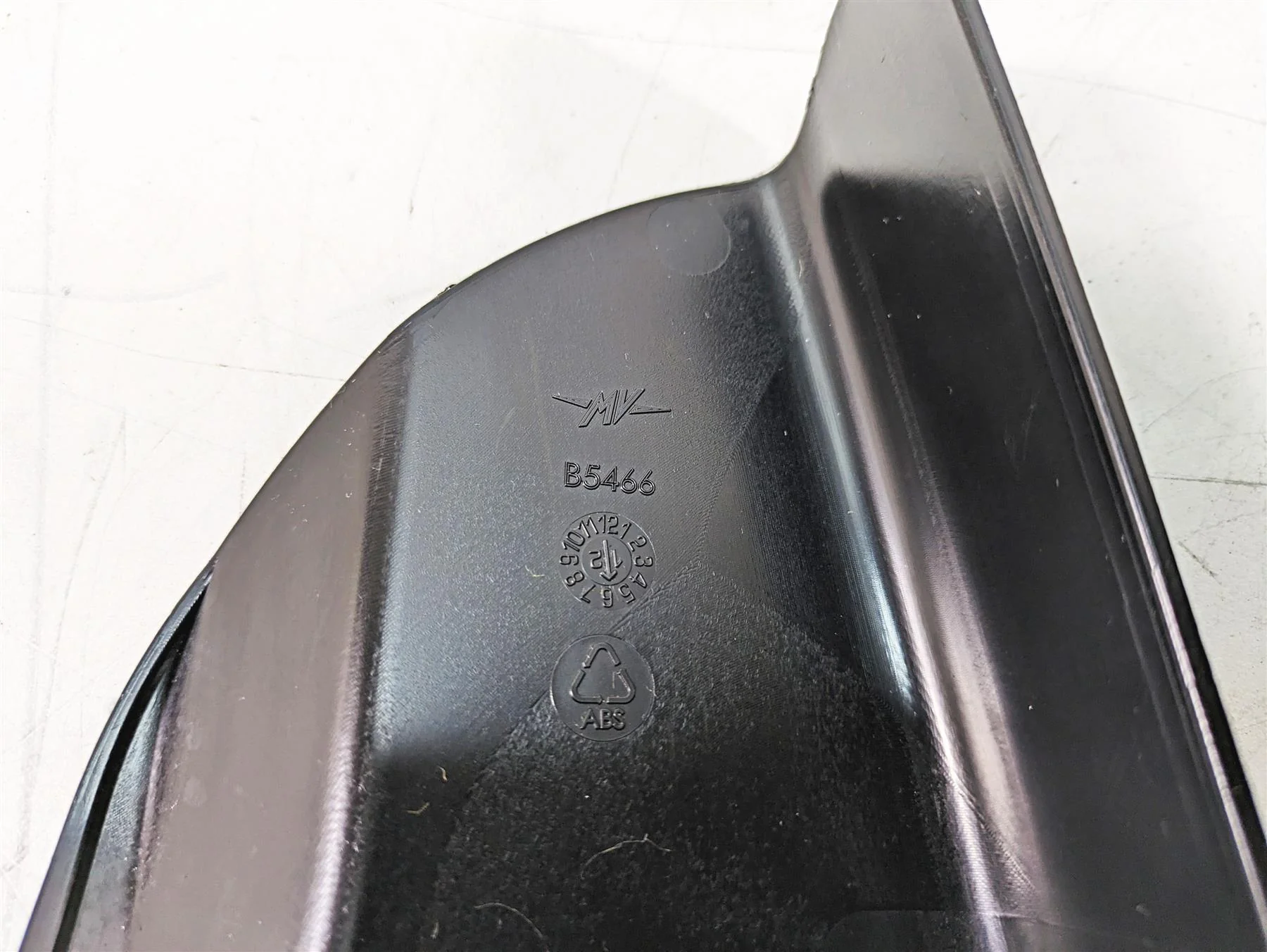 2013 MV Agusta F3 675 ERA Air Inlet Duct Cover Fairing Set 8000B5467 8000B5466 - Image 11