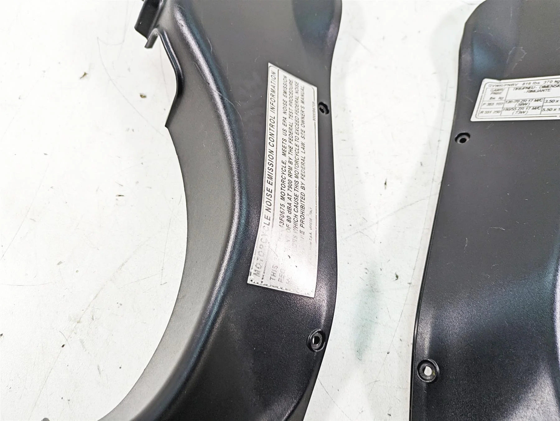 2013 MV Agusta F3 675 ERA Air Inlet Duct Cover Fairing Set 8000B5467 8000B5466 - Image 6