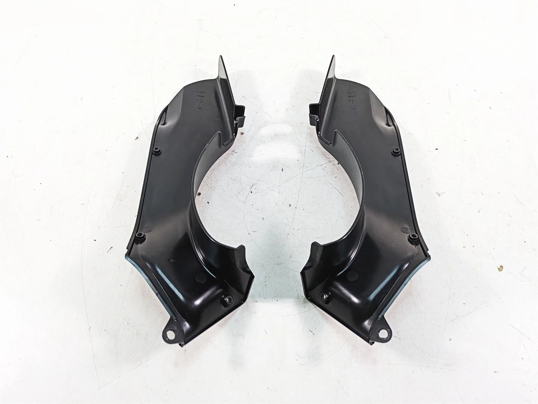 2013 MV Agusta F3 675 ERA Air Inlet Duct Cover Fairing Set 8000B5467 8000B5466 - Image 9
