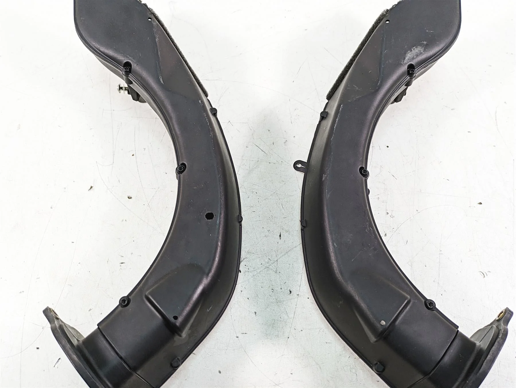 2013 MV Agusta F3 675 ERA Air Inlet Duct Scoop Ram Set 8A00B5465 8000B5464 - Image 10