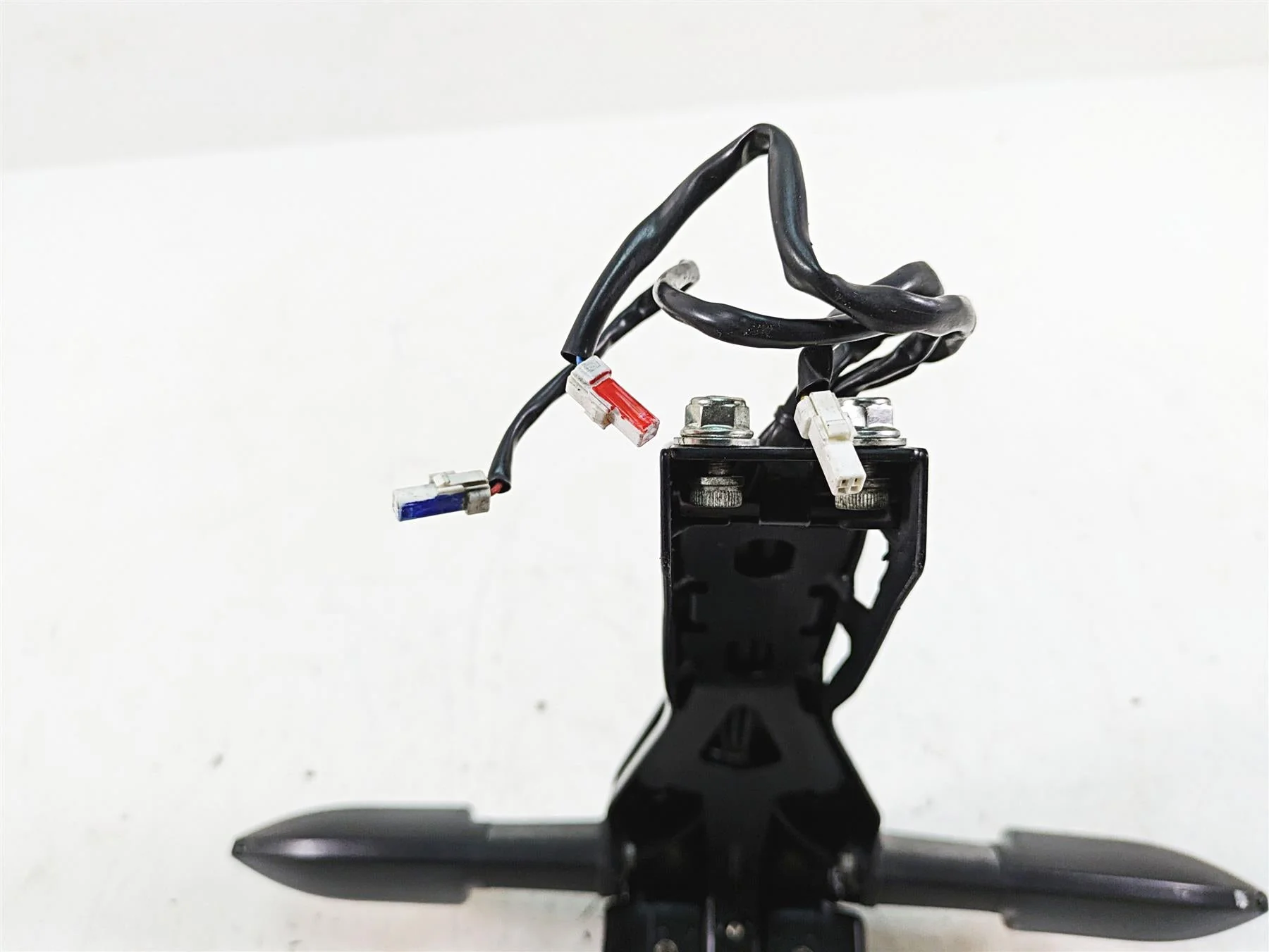 2013 MV Agusta F3 675 ERA License Plate Holder Turn Signal Light Set 8000B5965 - Image 10