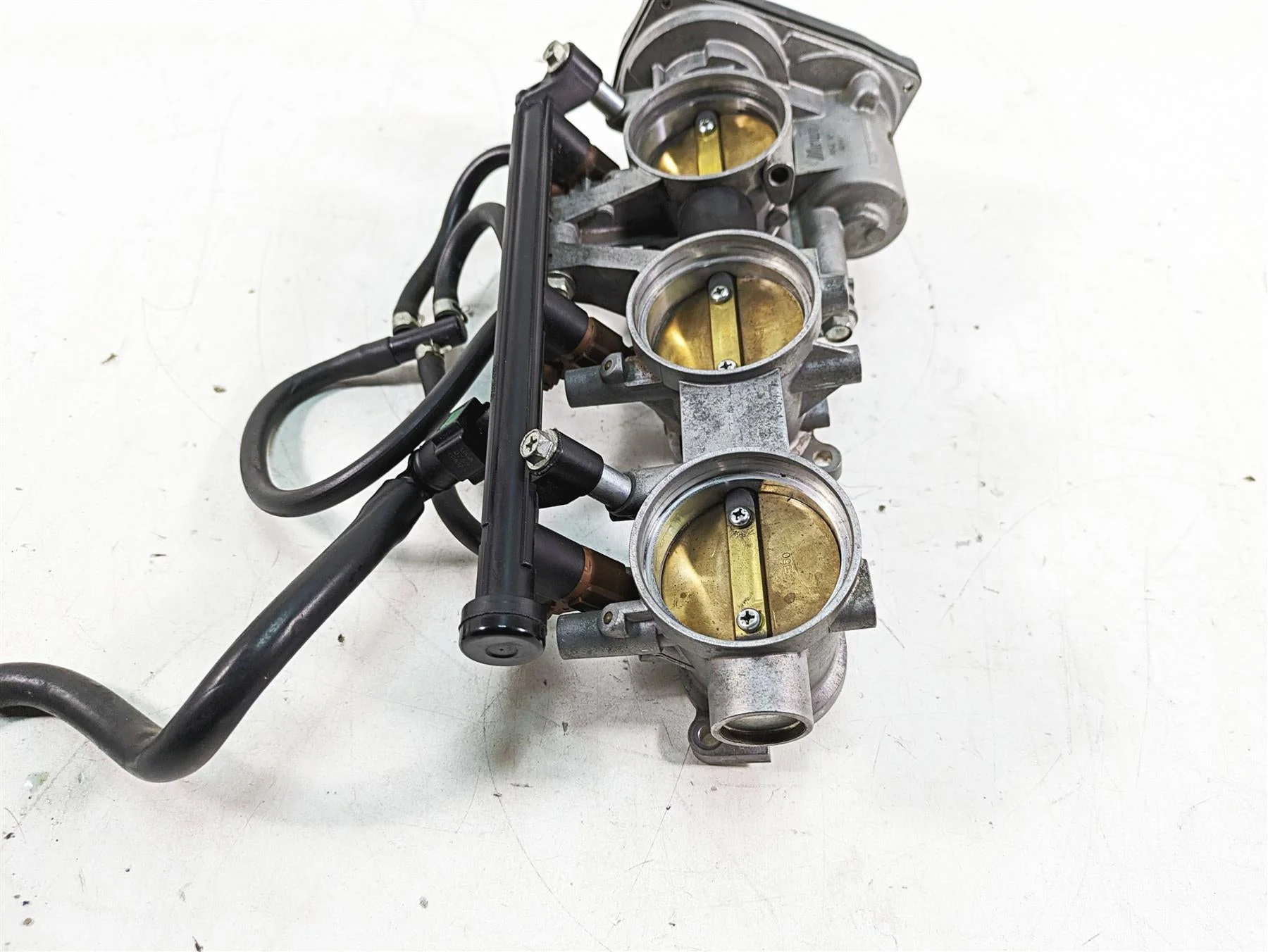 2013 MV Agusta F3 675 ERA Mikuni Throttle Body Bodies Fuel Injection 8000B5347 - Image 4