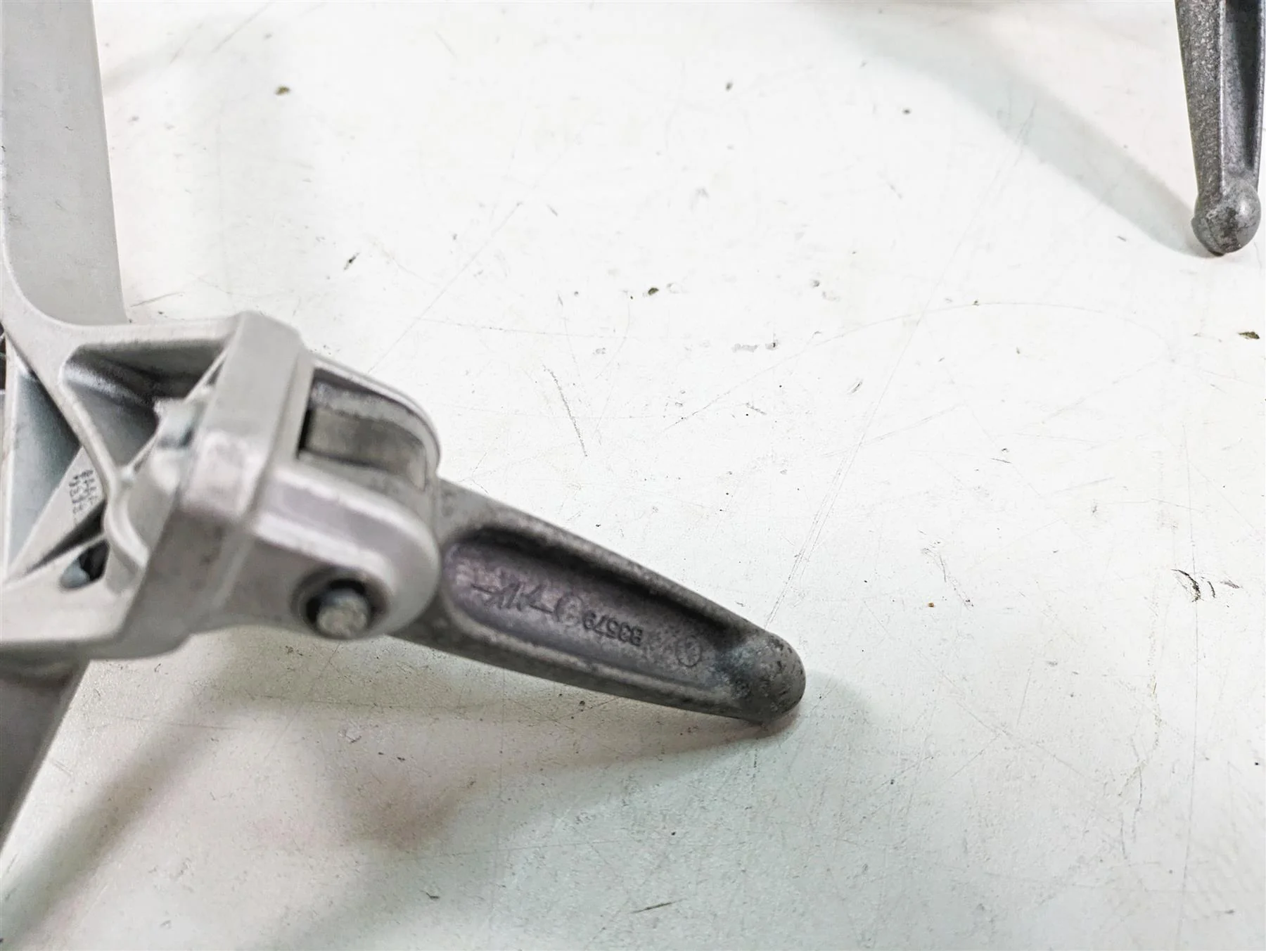 2013 MV Agusta F3 675 ERA Rear Passenger Footpeg Set 80A0B5659 8AA0B5660 - Image 11