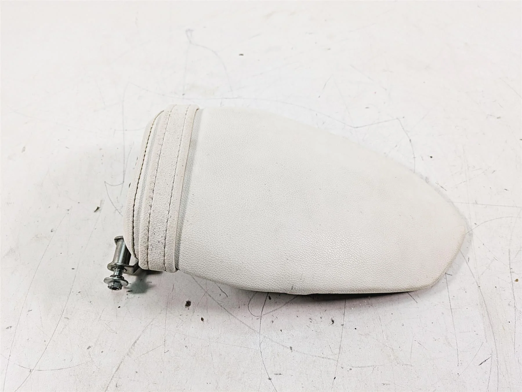 2013 MV Agusta F3 675 ERA Rear Passenger Pillion Seat Saddle 8000B7404 - Image 2