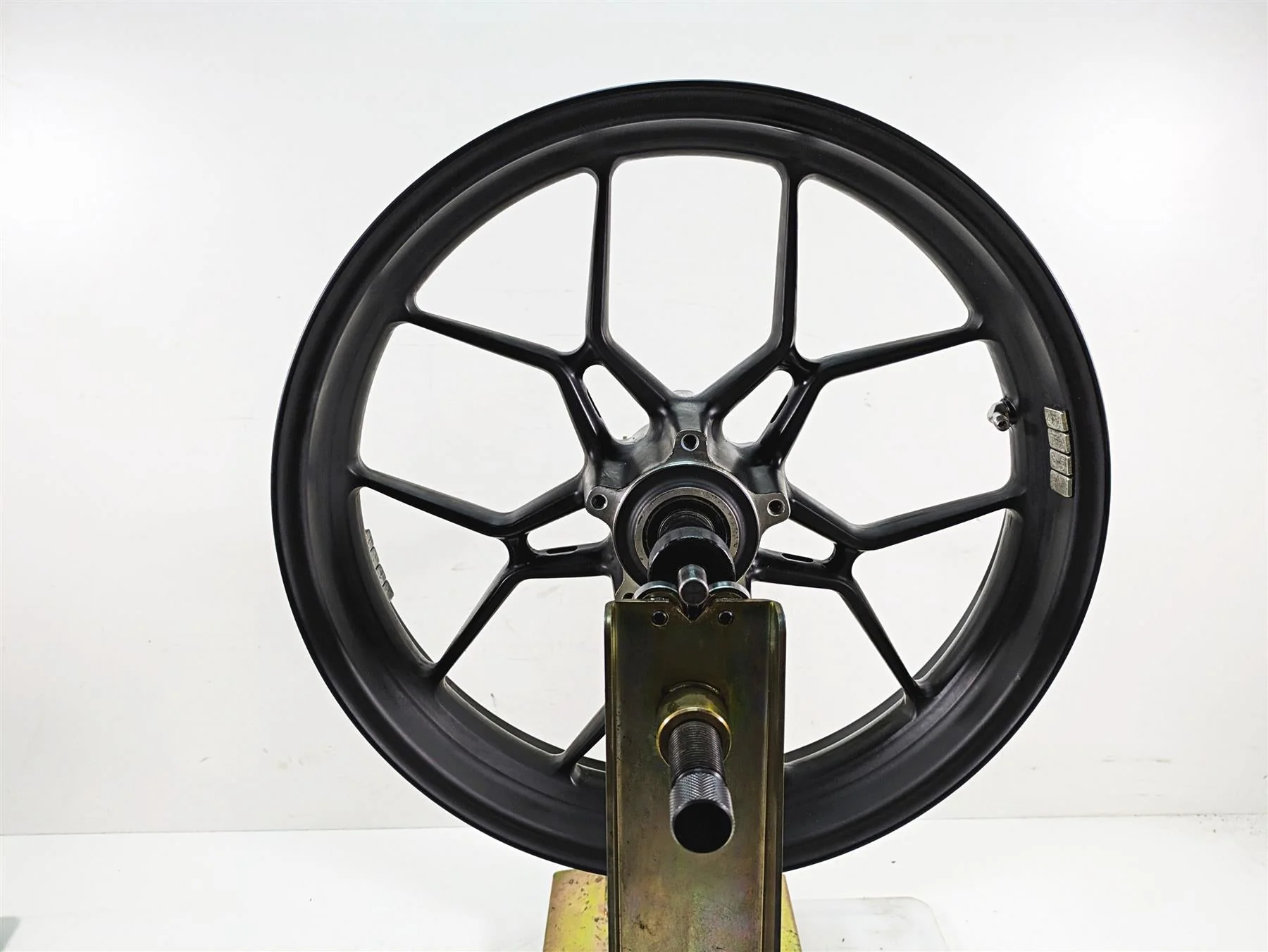 2013 MV Agusta F3 675 ERA Straight 17x3.5 Front Wheel Rim 8000B5894 - Image 4