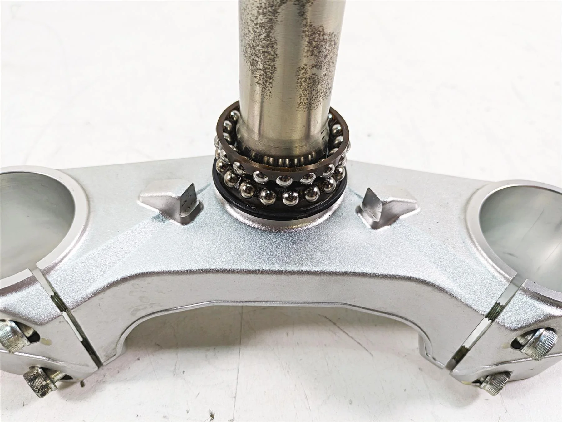 2013 MV Agusta F3 675 ERA Straight Lower Triple Tree Steering Clamp 8000B5701 - Image 11