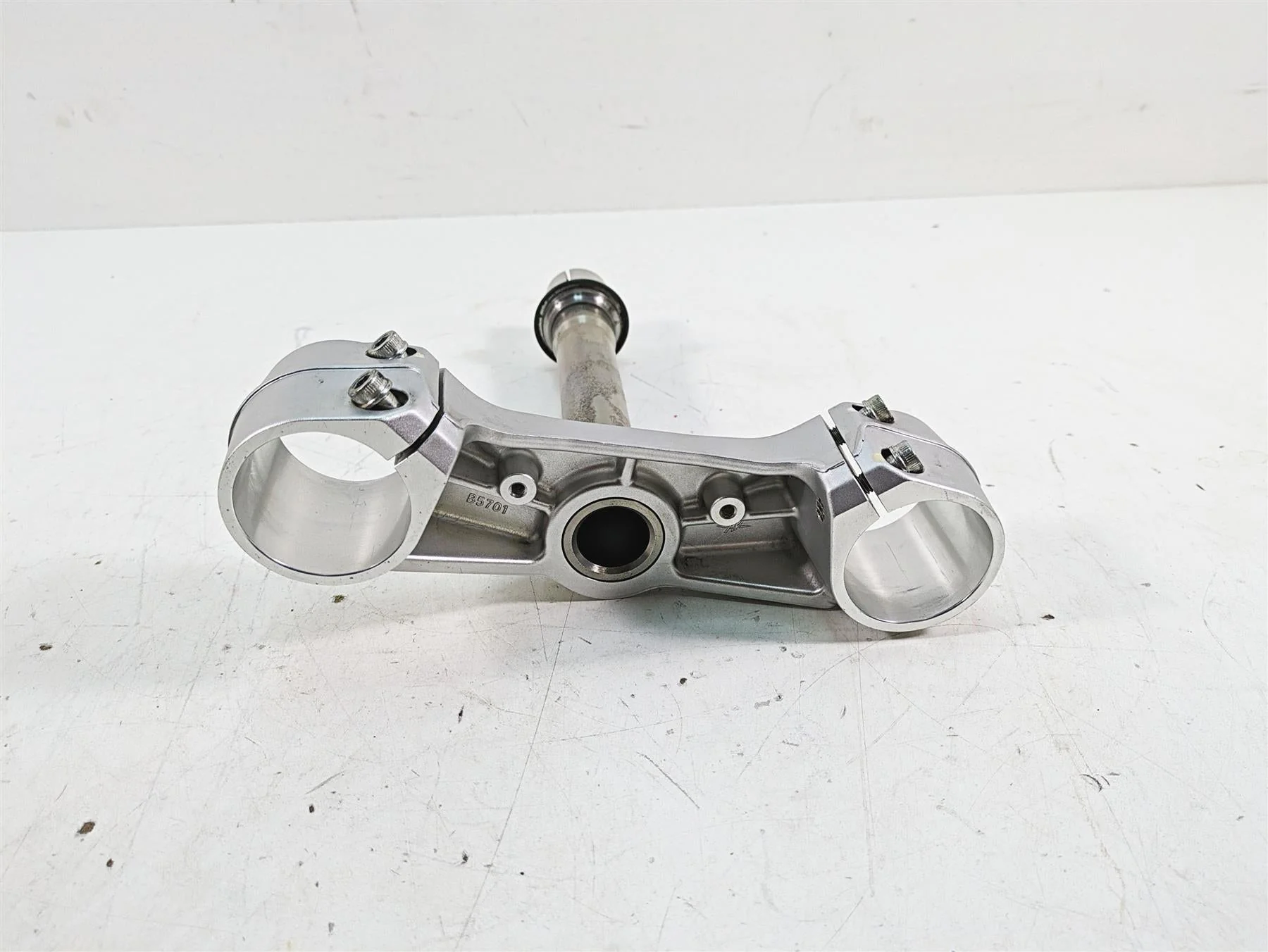2013 MV Agusta F3 675 ERA Straight Lower Triple Tree Steering Clamp 8000B5701 - Image 8