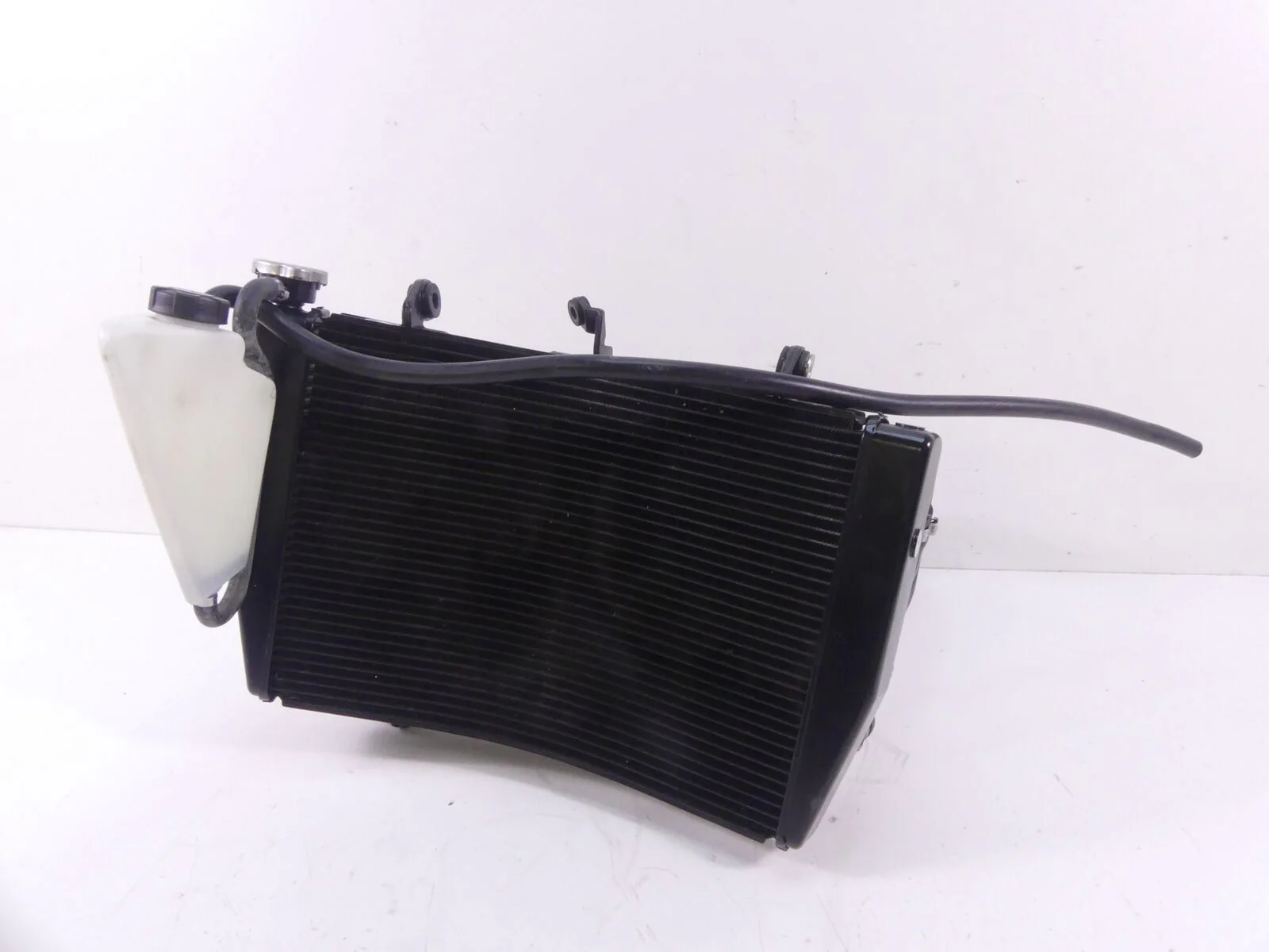 2013 Mv Agusta F4RR Coolant Radiator Fan Hoses Reservoir - No Leaks 8000B3422 - Image 2