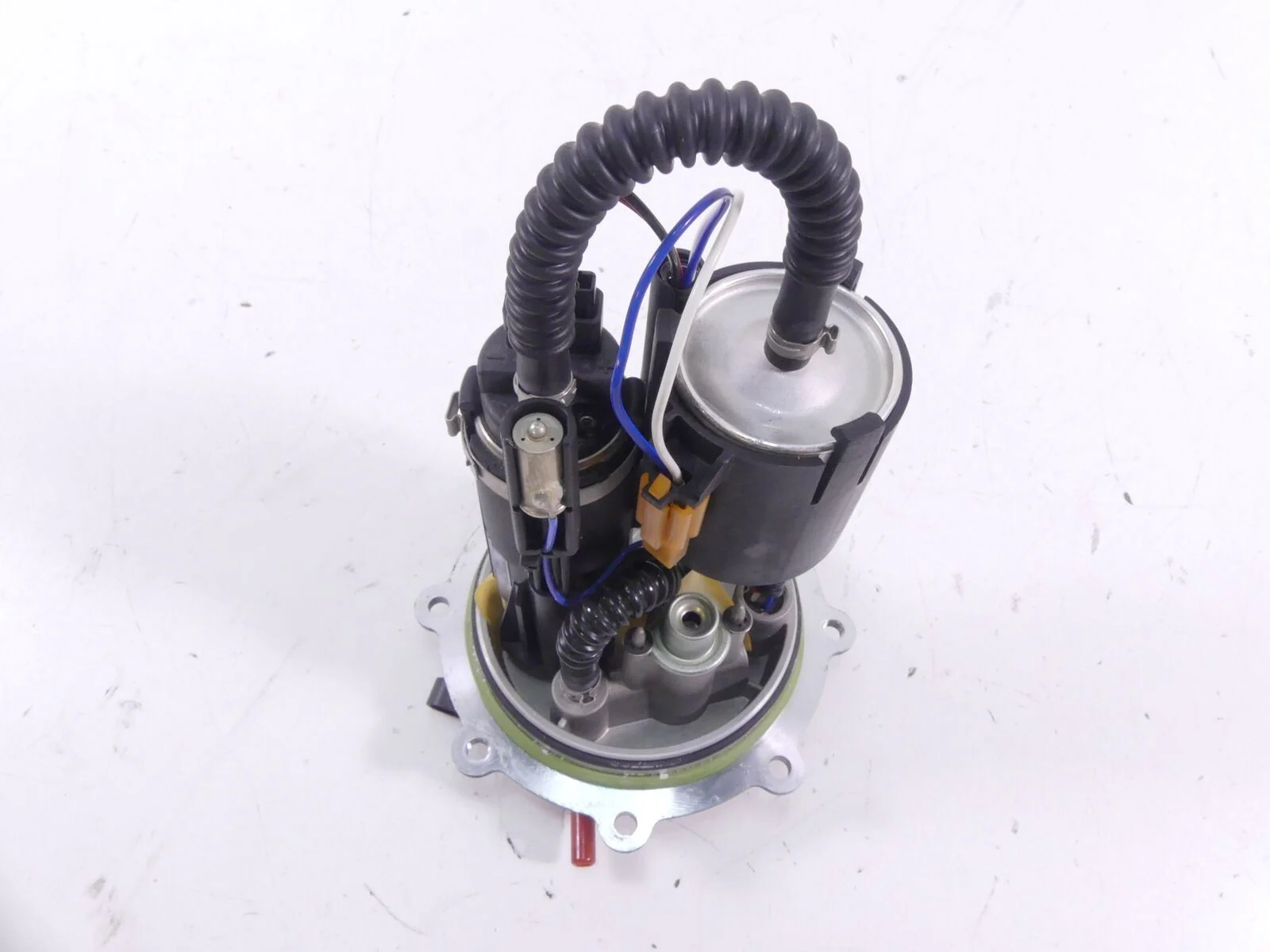 2013 Mv Agusta F4RR Fuel Gas Petrol Pump 1K -Tested 8A00B7749 - Image 5