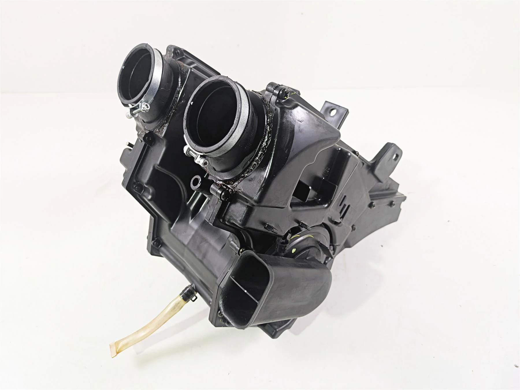 2013 Triumph Bonneville Air Box Cleaner Breather Filter T2209357 T2209356 - Image 11