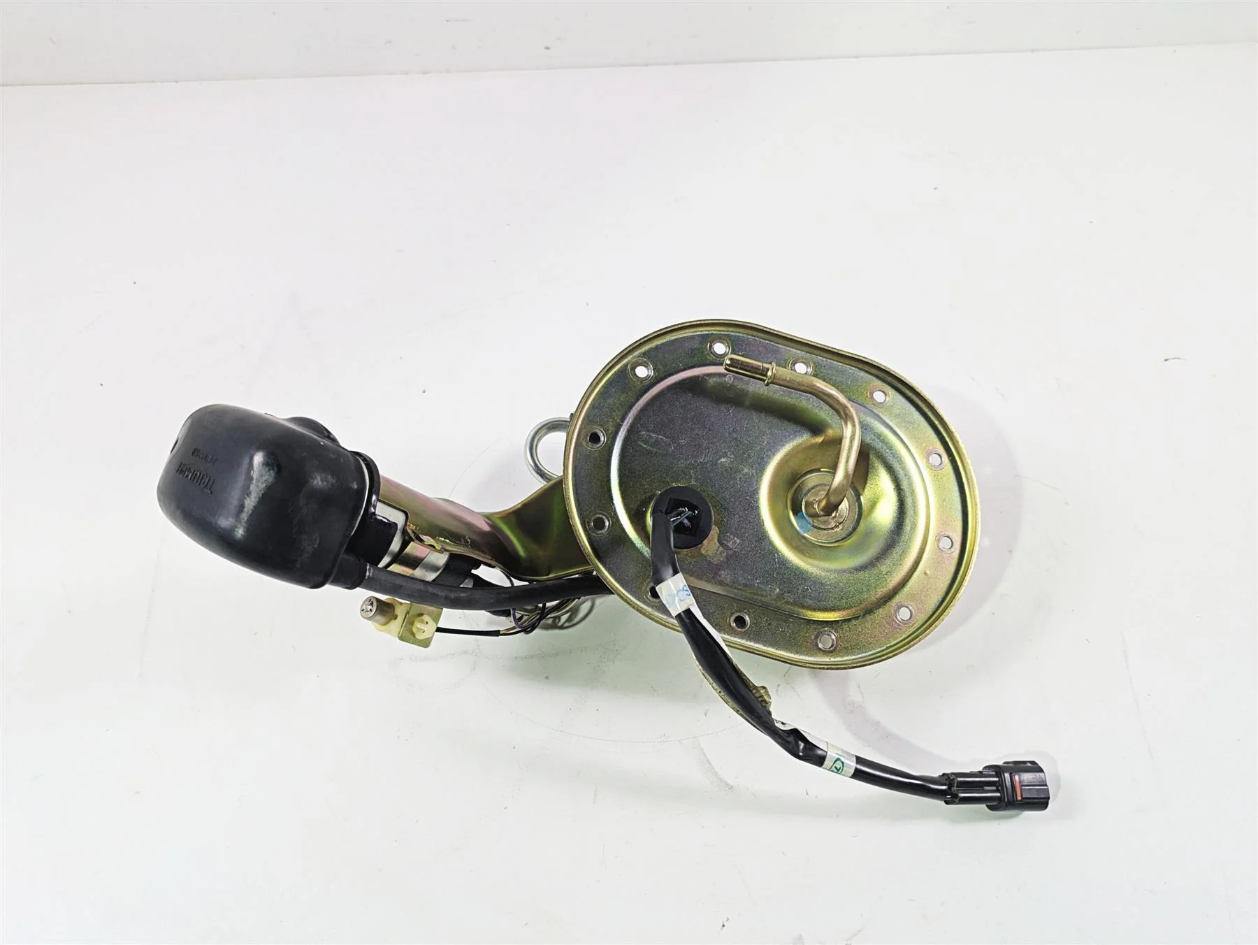 2013 Triumph Bonneville Fuel Gas Petrol Pump Set - Tested T2406003 - Image 5