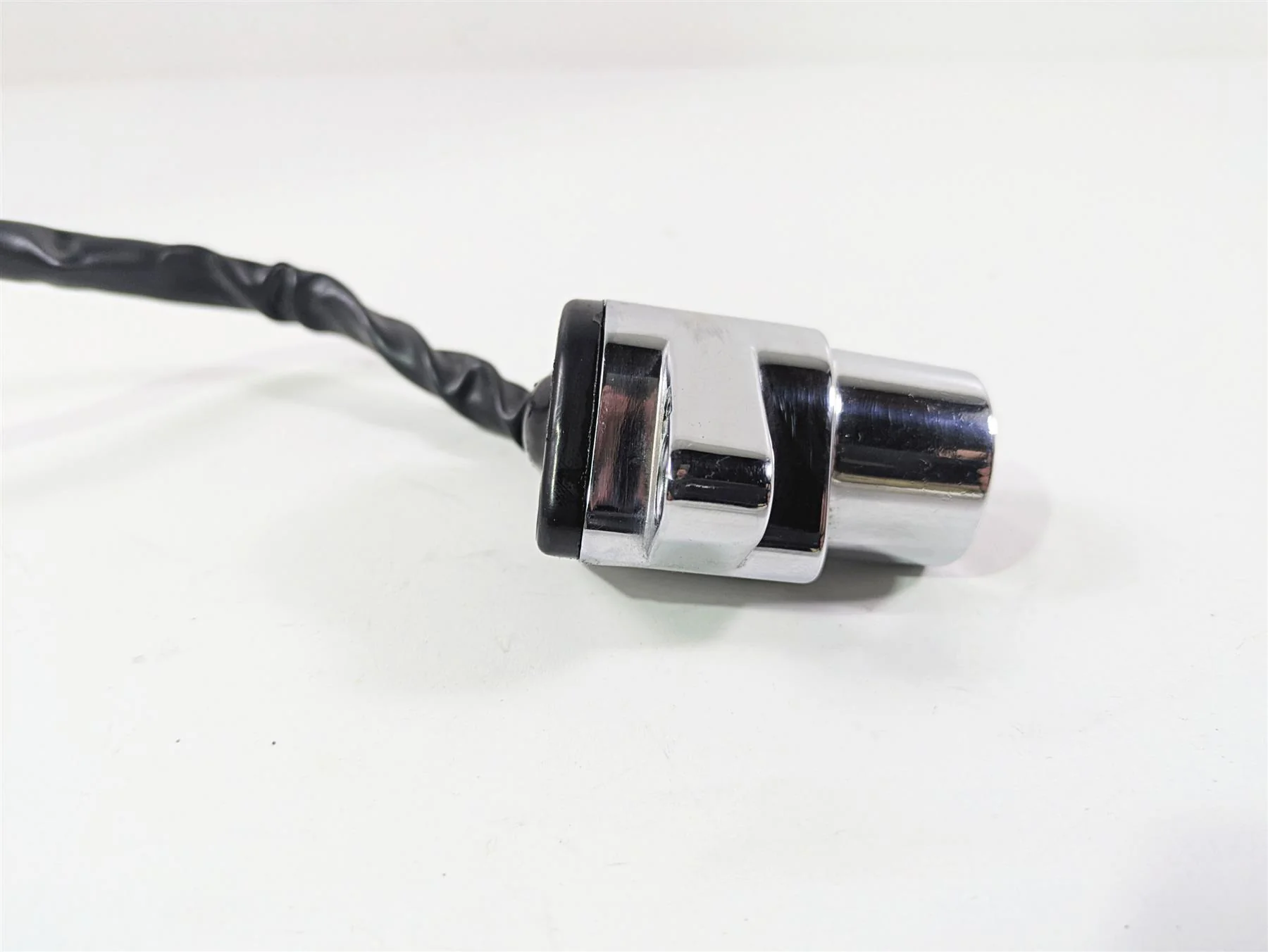 2013 Triumph Bonneville Ignition Switch Key Lock Set T2500804 - Image 6