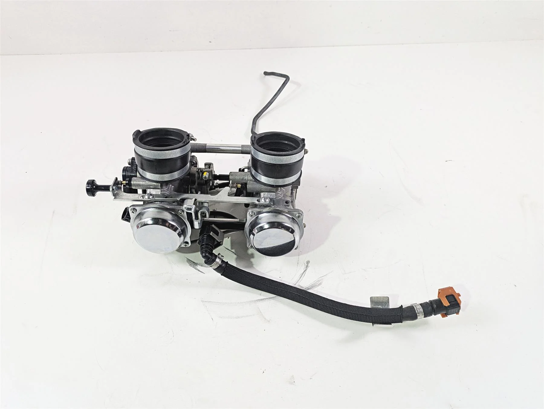 2013 Triumph Bonneville Keihin Throttle Body Fuel Injection T1245560 - Image 3