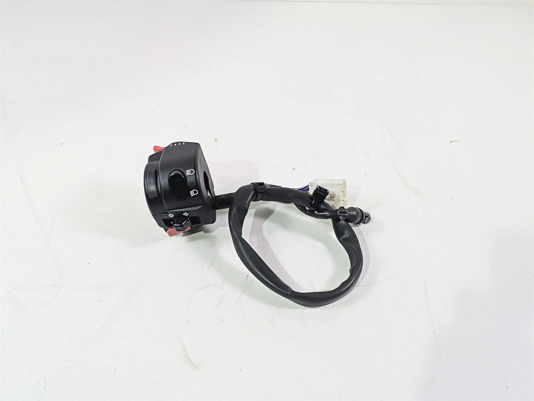 2013 Triumph Bonneville Left Hand Turn Signal Control Switch T2040328