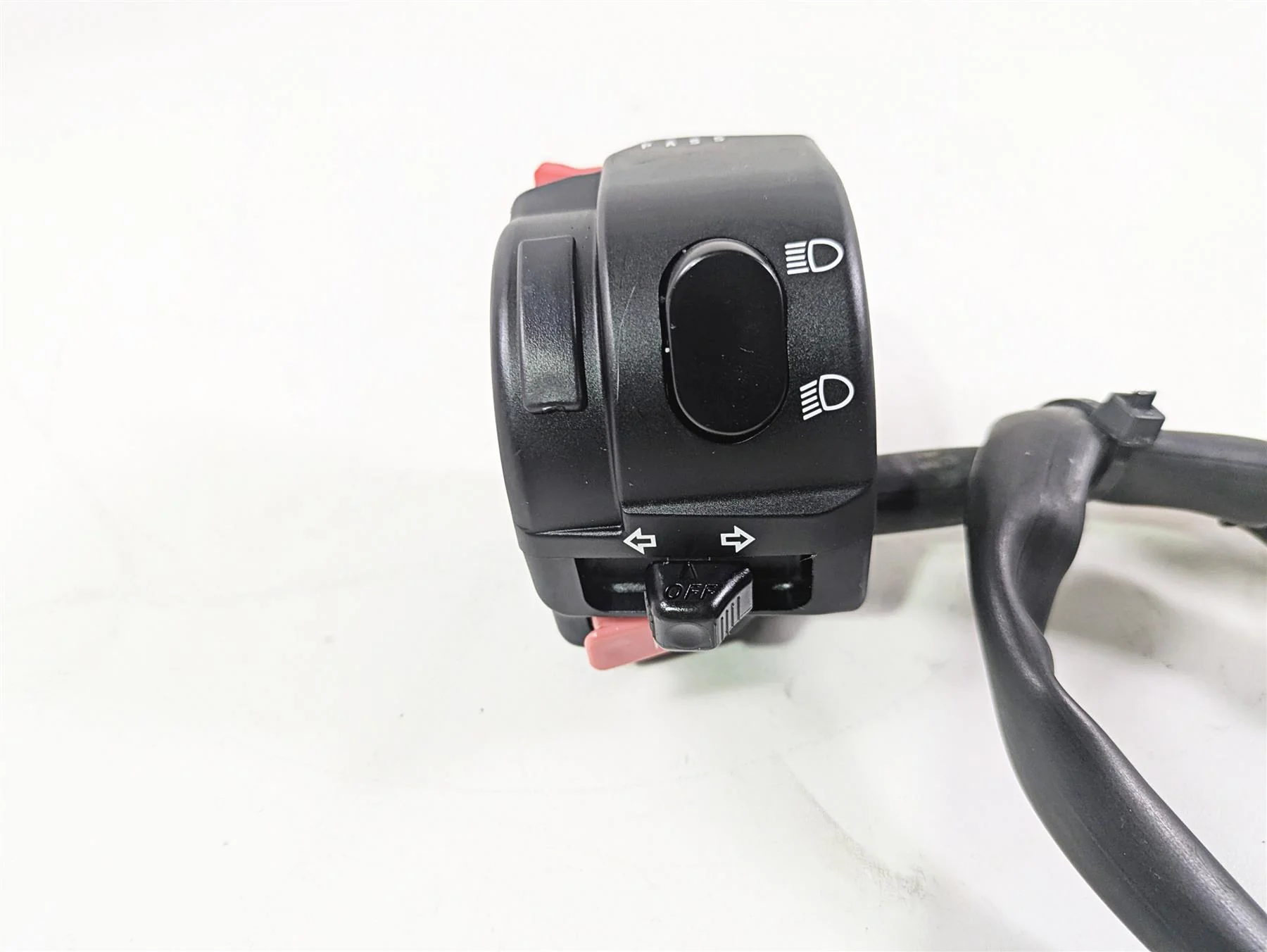 2013 Triumph Bonneville Left Hand Turn Signal Control Switch T2040328 - Image 7