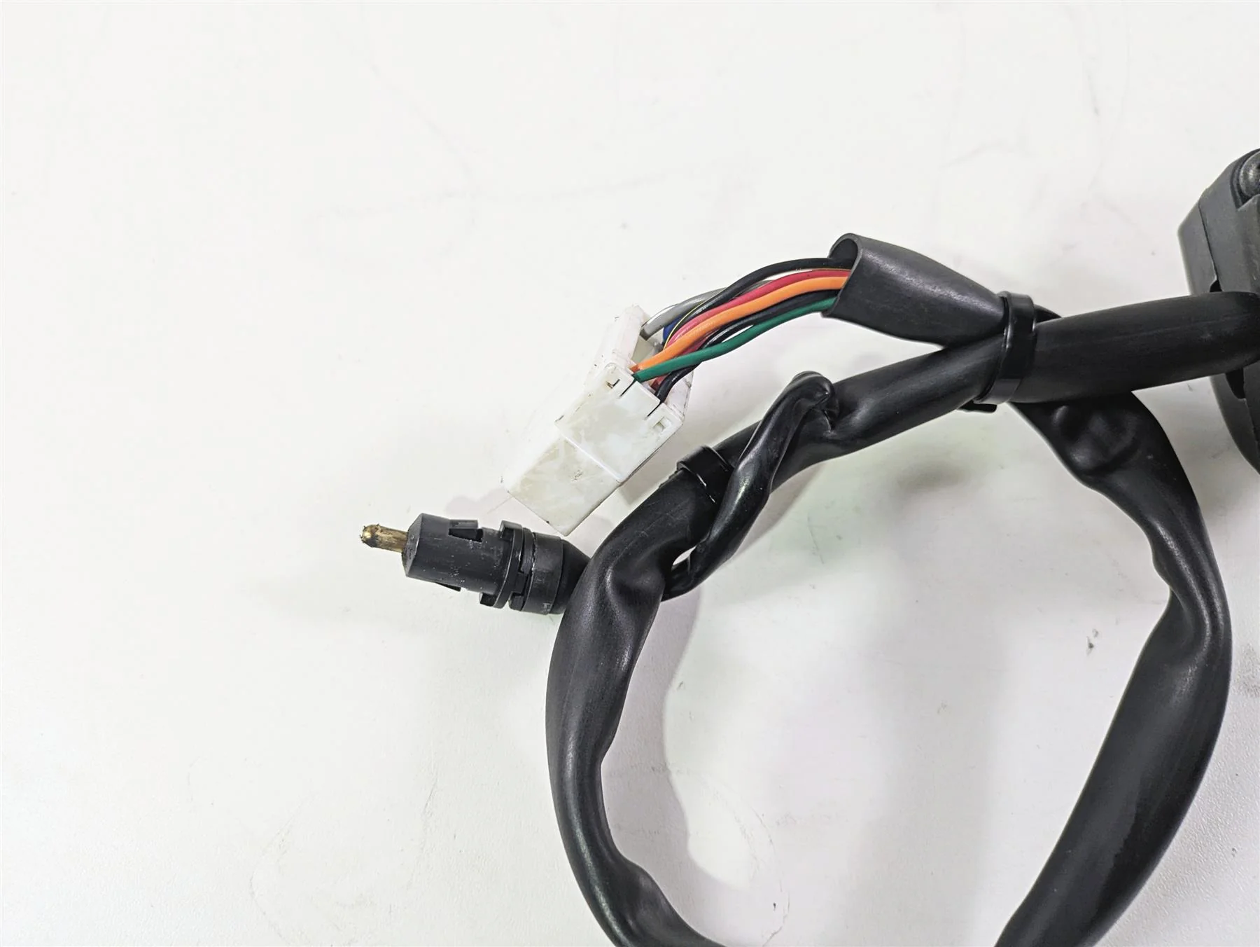 2013 Triumph Bonneville Left Hand Turn Signal Control Switch T2040328 - Image 9