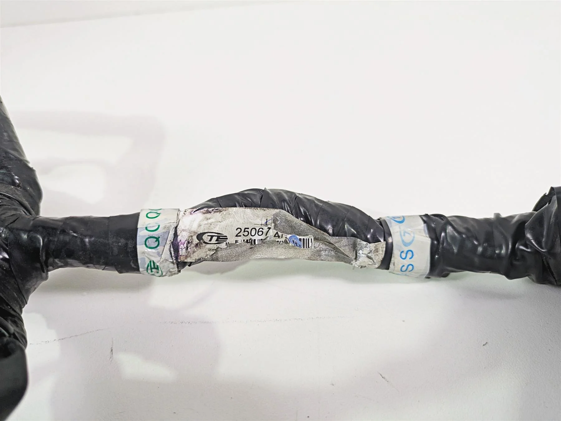 2013 Triumph Bonneville Main Wiring Harness Loom - No Cuts T2506774 - Image 3