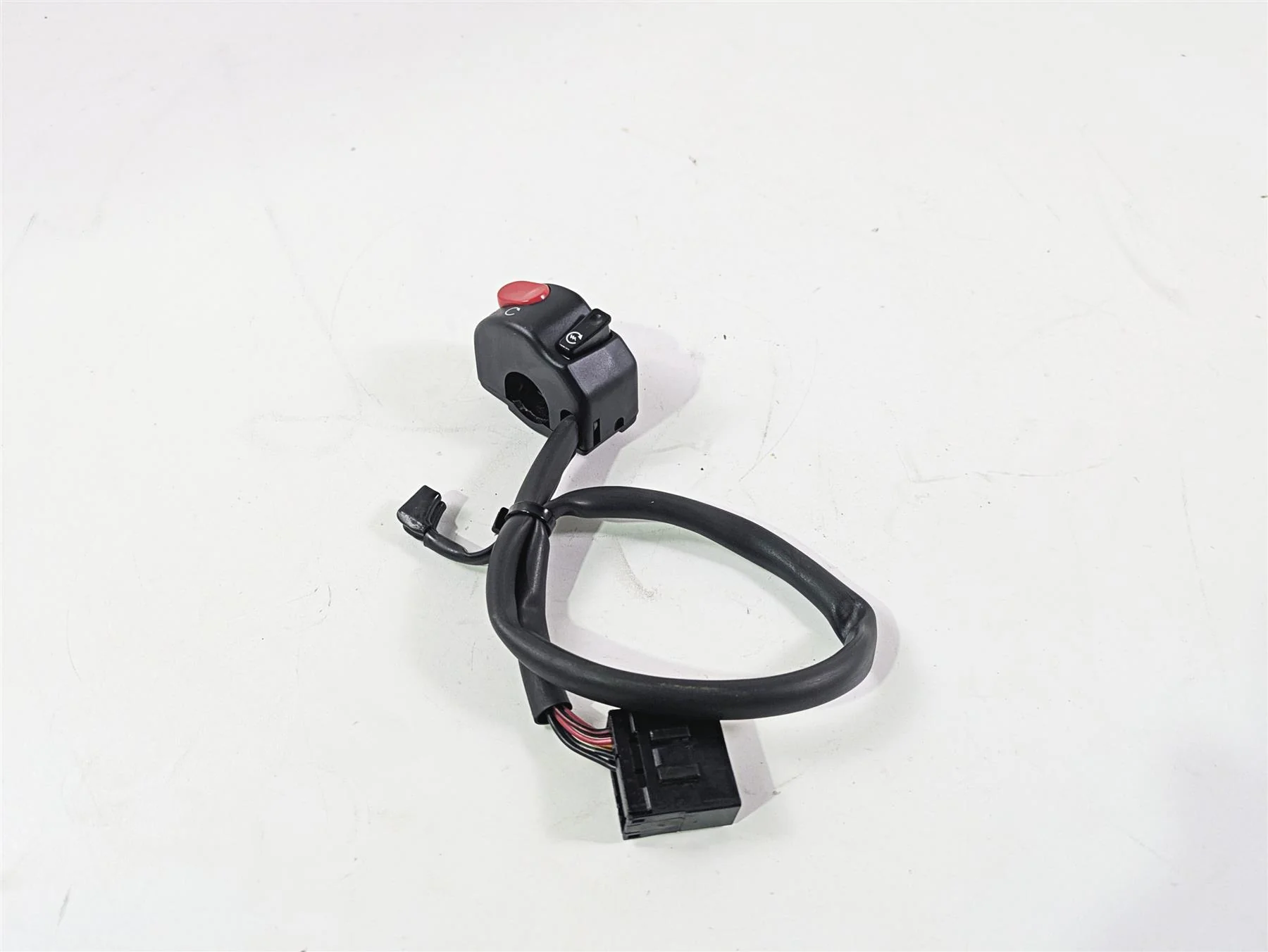 2013 Triumph Bonneville Right Hand Start Stop Control Switch T2040096 - Image 11