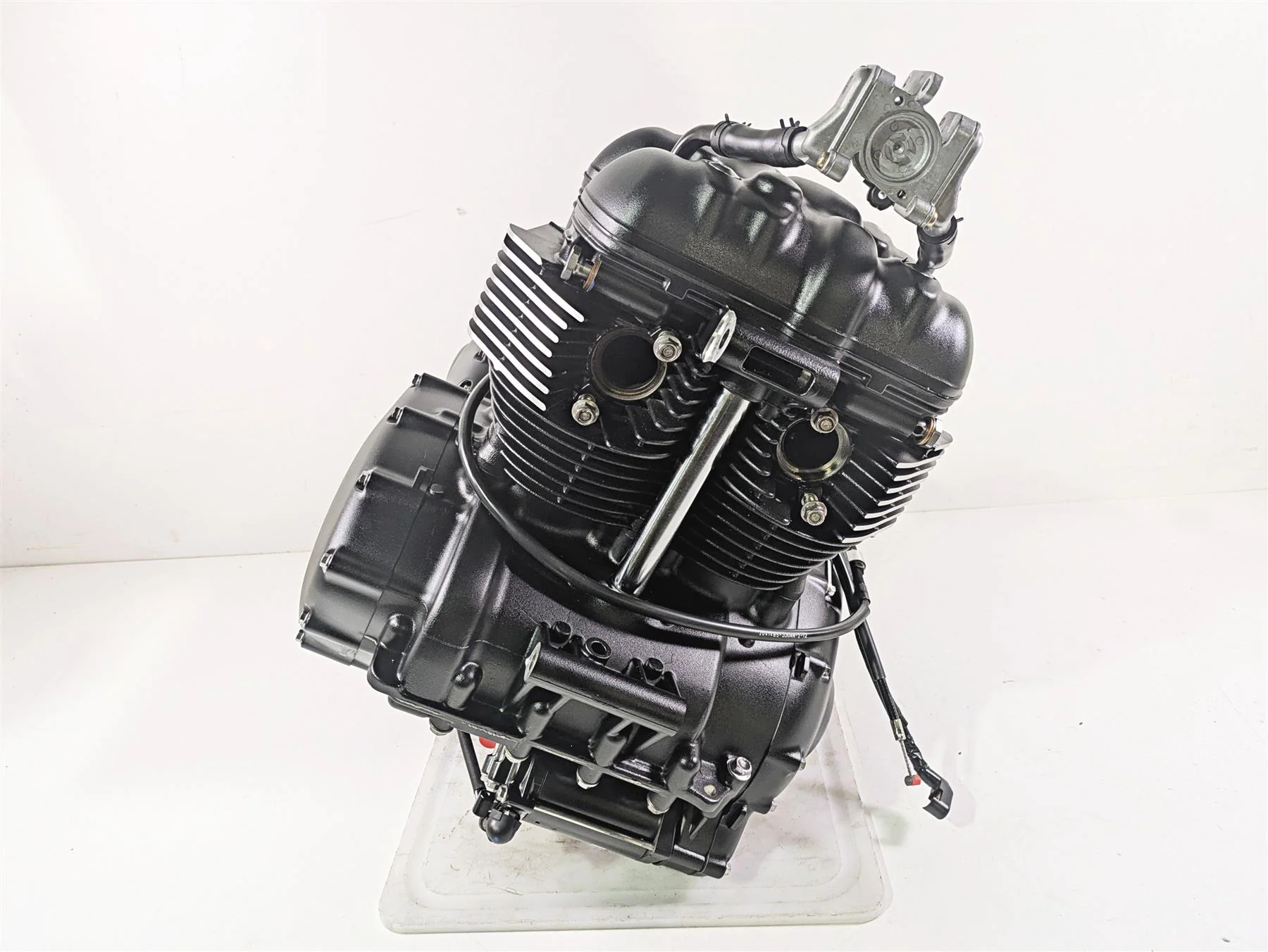 2013 Triumph Bonneville Running Engine Motor Transmission 10k - Video T1160143 - Image 3